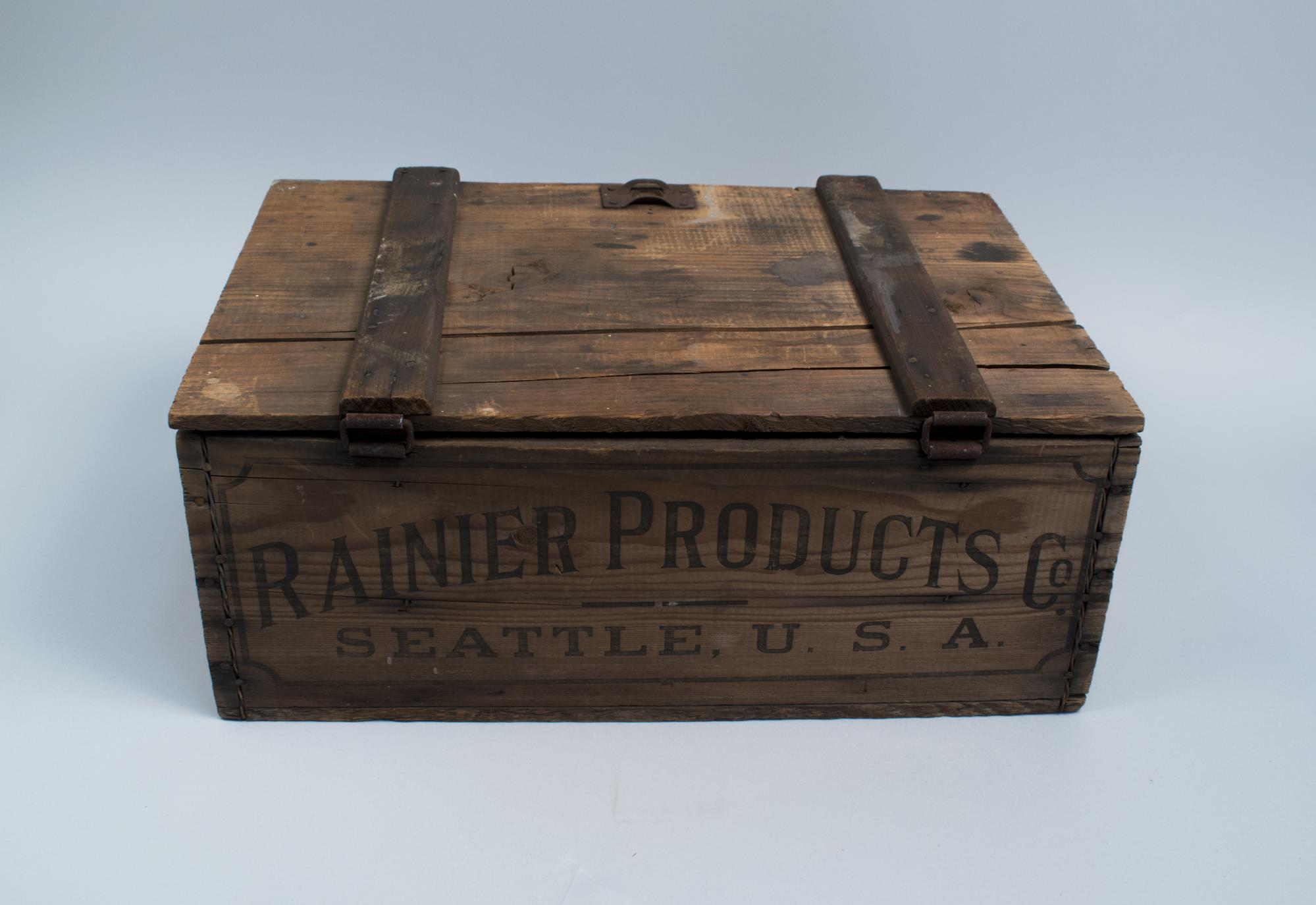 Image of Rainier Brewery crate from Prohibition era, ca. 1920-1927