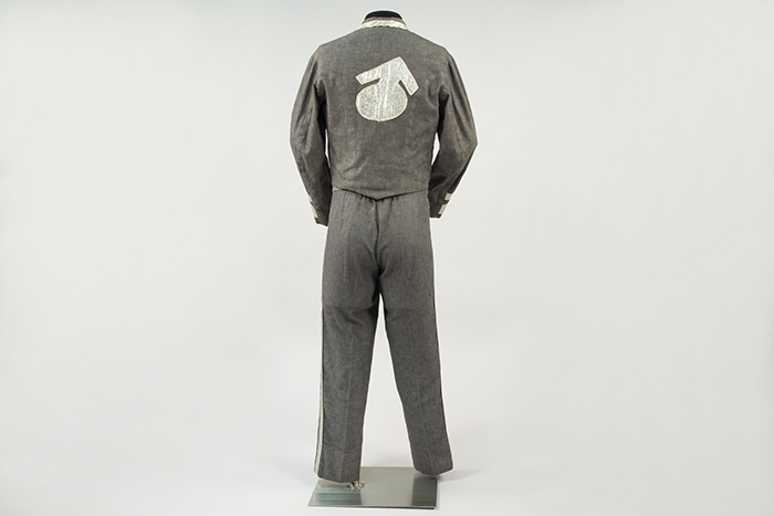Image of Bubbleator Assistant uniform from the World's Fair, 1962