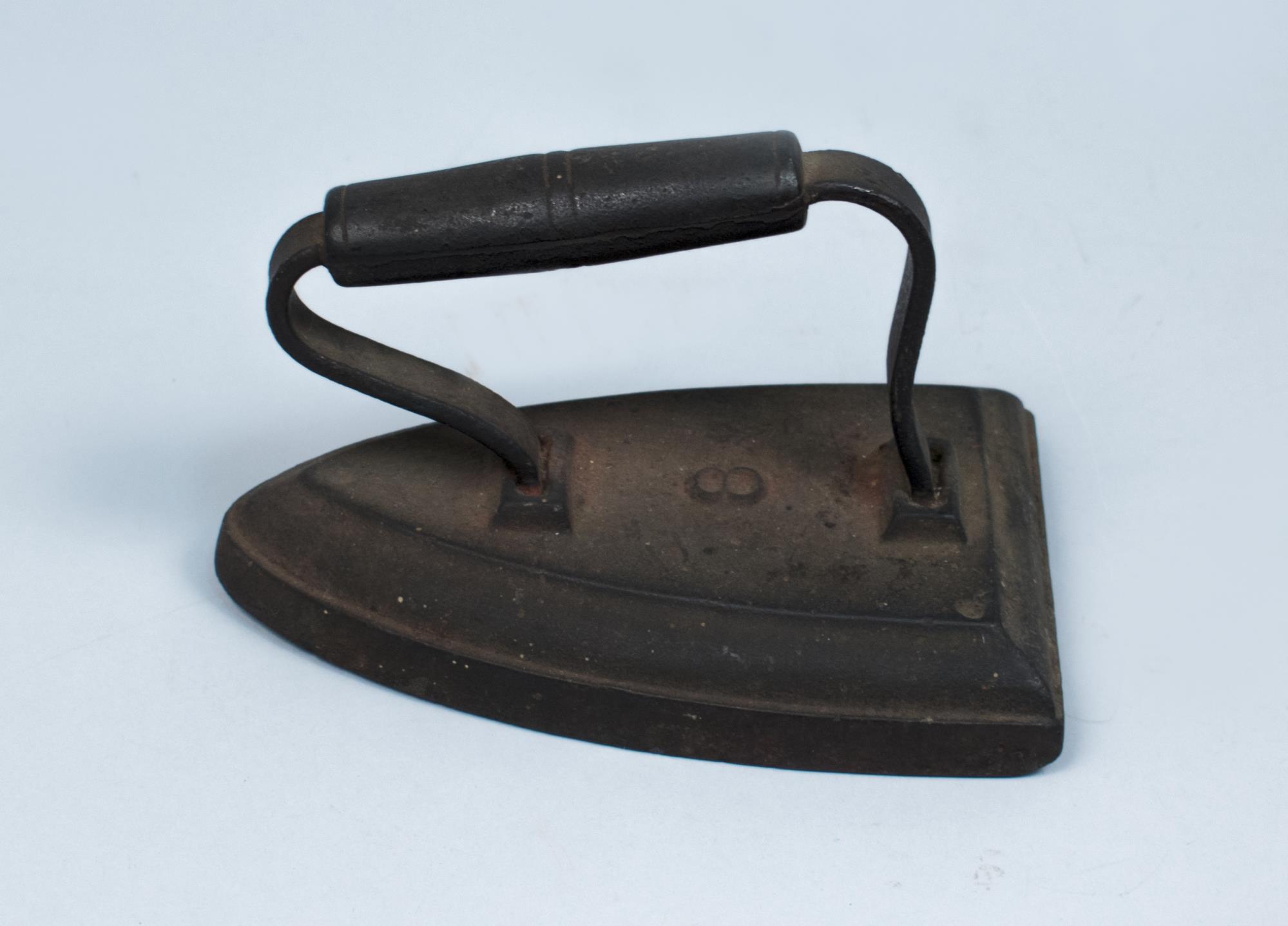 Image of Sadiron, used at Hong Lee Laundry, ca. 1930s