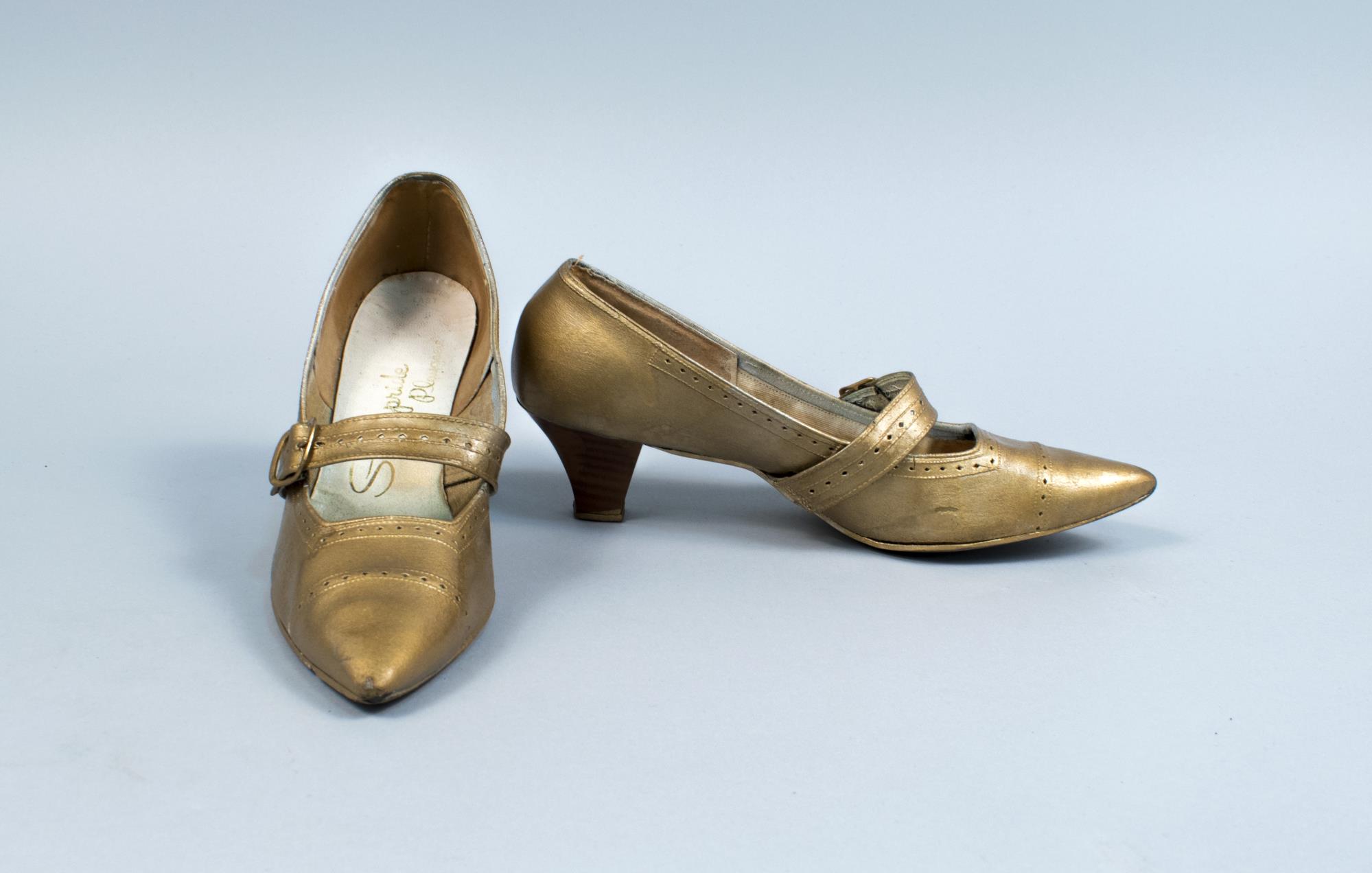 Image of Gold shoes from Barclay Girls costume, 1960s
