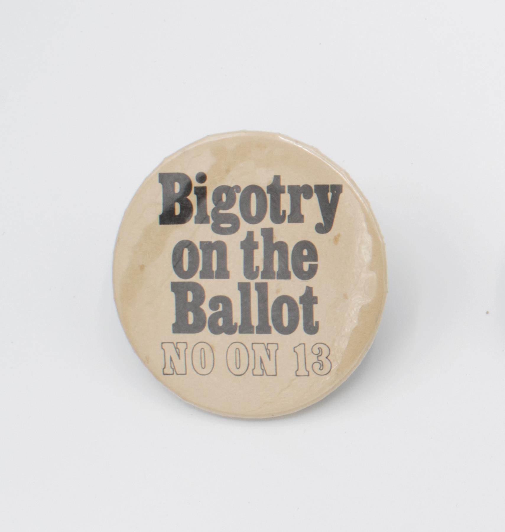 Image of Button pin, 