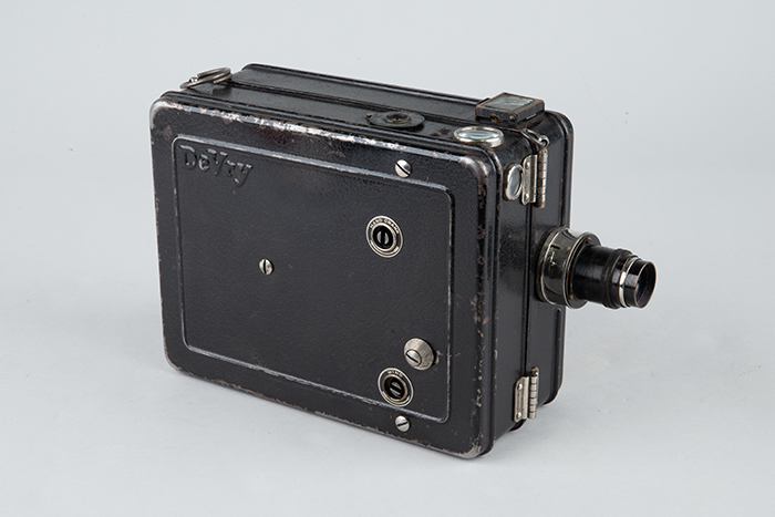 Image of DeVry hand-crank 
