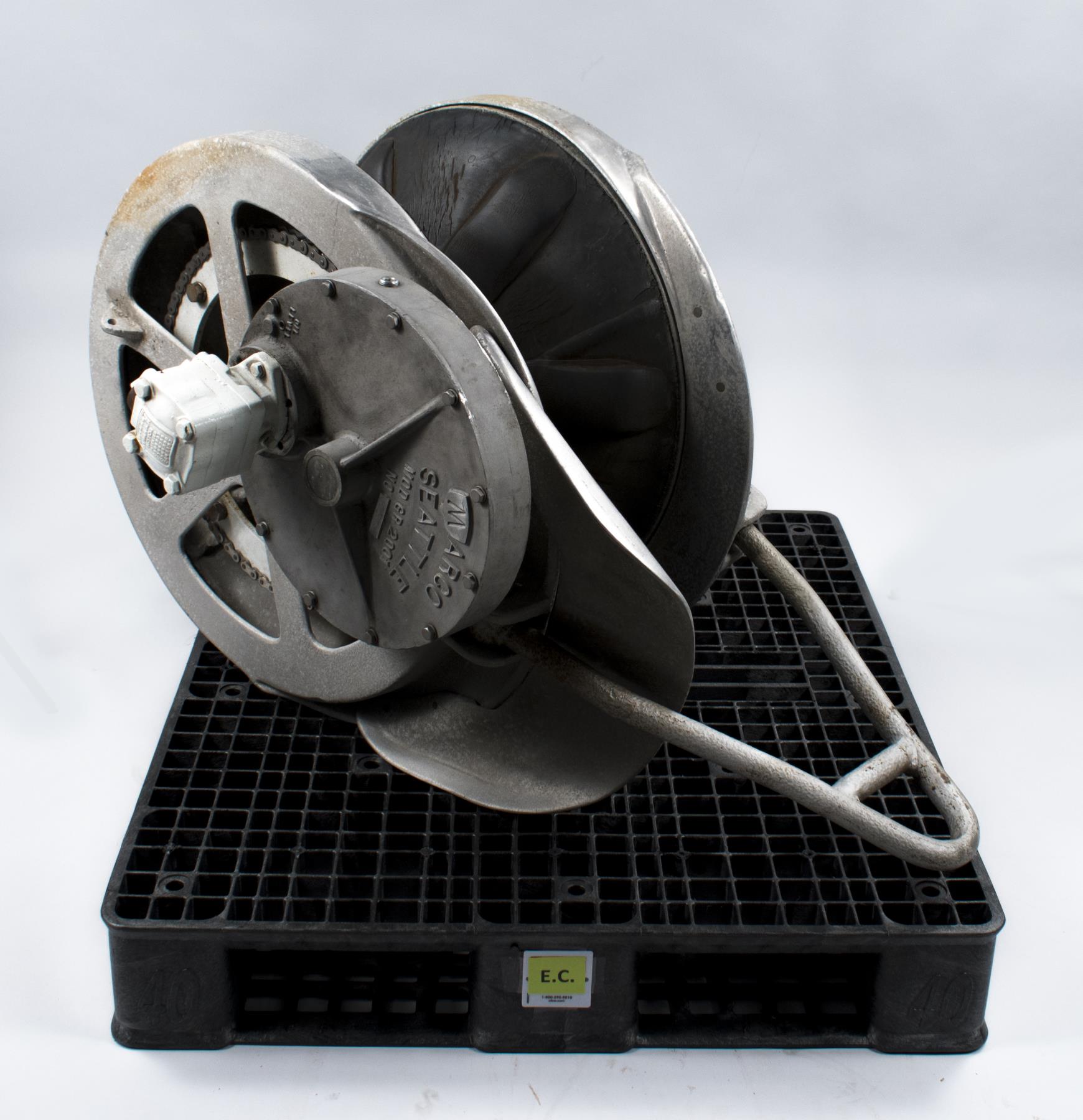 Image of Puretic power block manufactured by Marine Construction & Design Co. in Seattle, ca. 2000