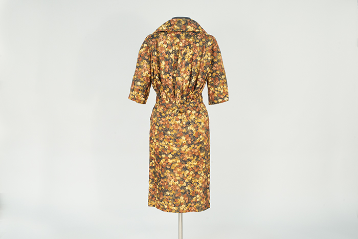 Image of Floral patterned skirt suit, worn by Louise McKinney, 1961