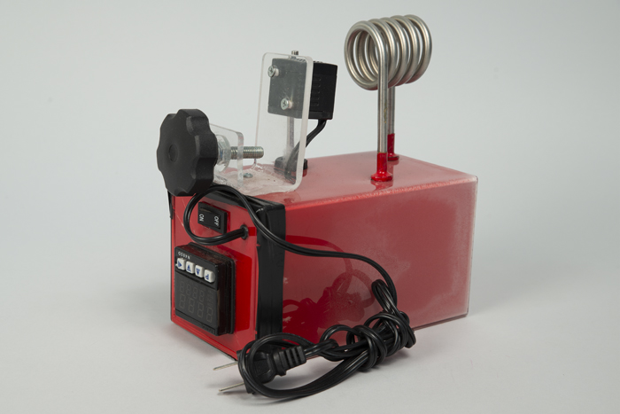Image of Prototype thermal immersion circulator for heating water and cooking at an accurate and stable temperature, ca. 2010