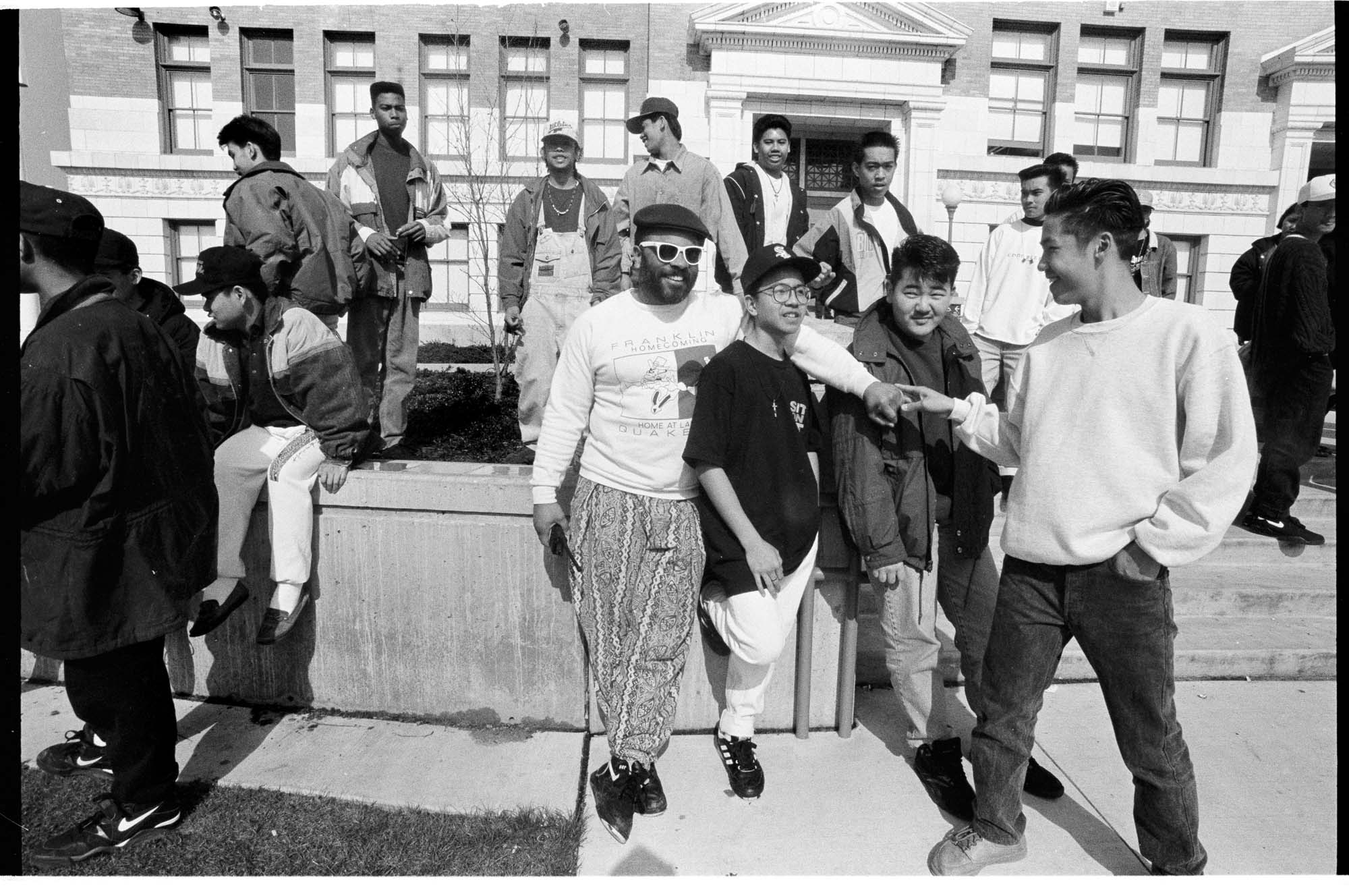 Image of Michael Dixon with students at Franklin High School, Seattle, March 6, 1992