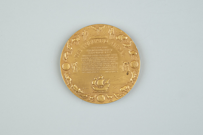 Image of Hubbard Medal presented to Jim Whittaker by President John F. Kennedy in honor of his summit of Mr. Everest, May 1, 1963
