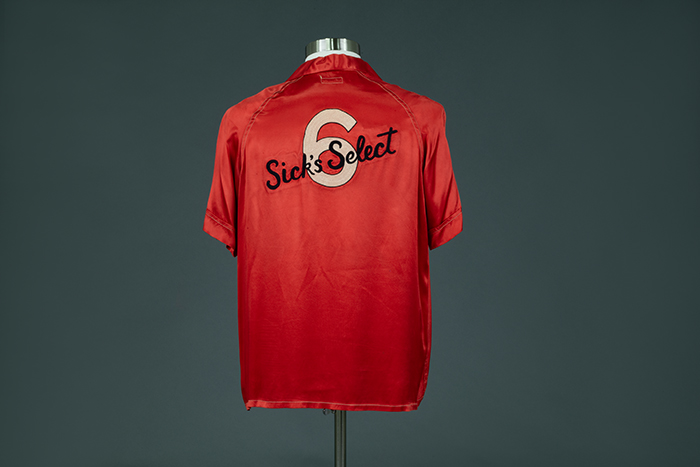 Image of Sick's Select bowling shirt, made by Bencoe Co., ca. 1941-1944