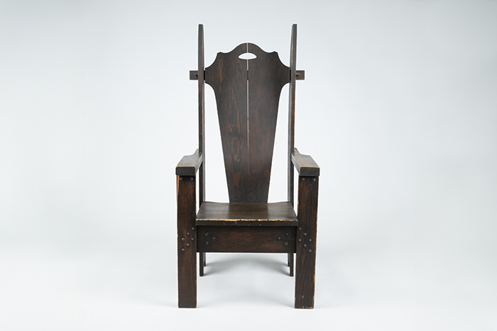 Image of Chair from the house of the Hoo-Hoo lumberman fraternal organization, 1909