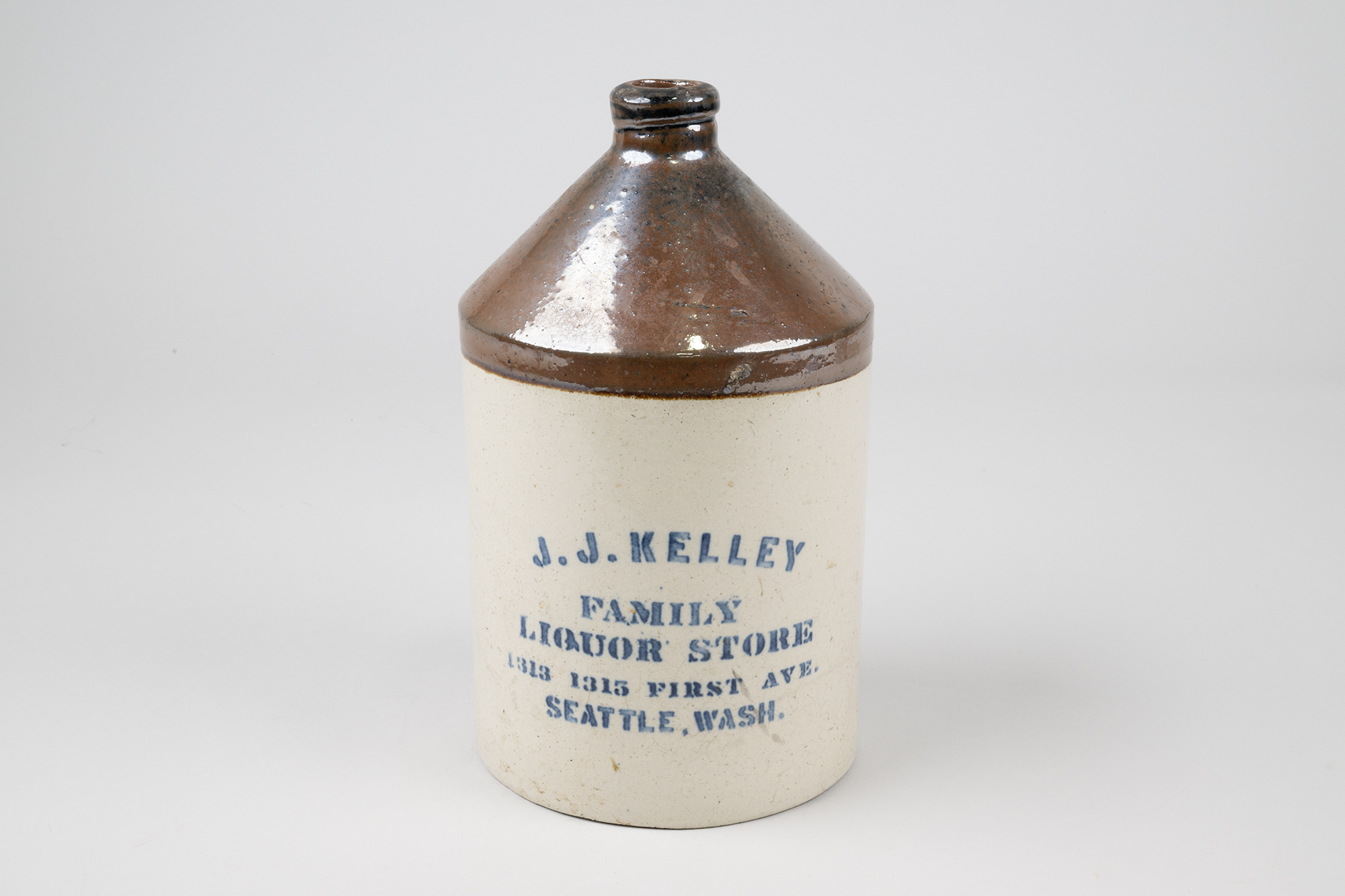 Image of Earthenware jug from J. J. Kelley Family Liquor Store, ca. 1910