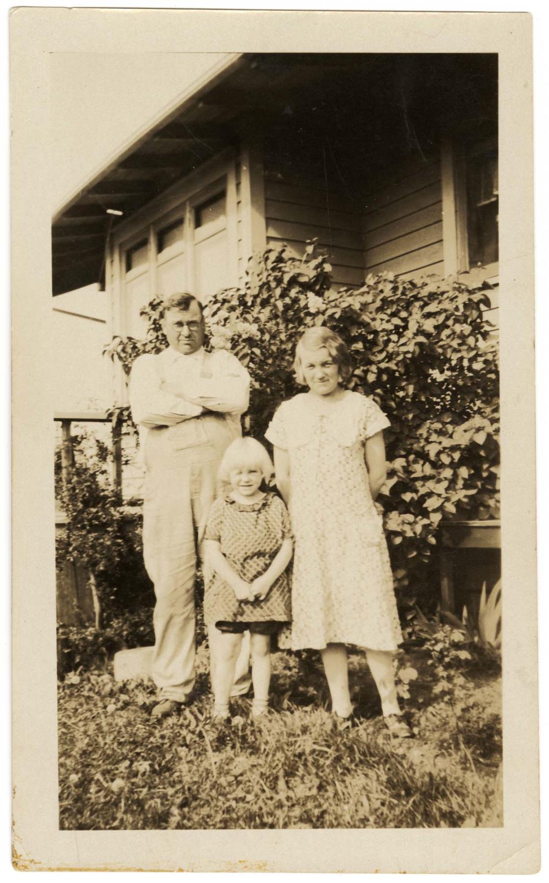 Image of Anna, Franz, and Frances Hardow in front of house, Seattle,  circa 1930