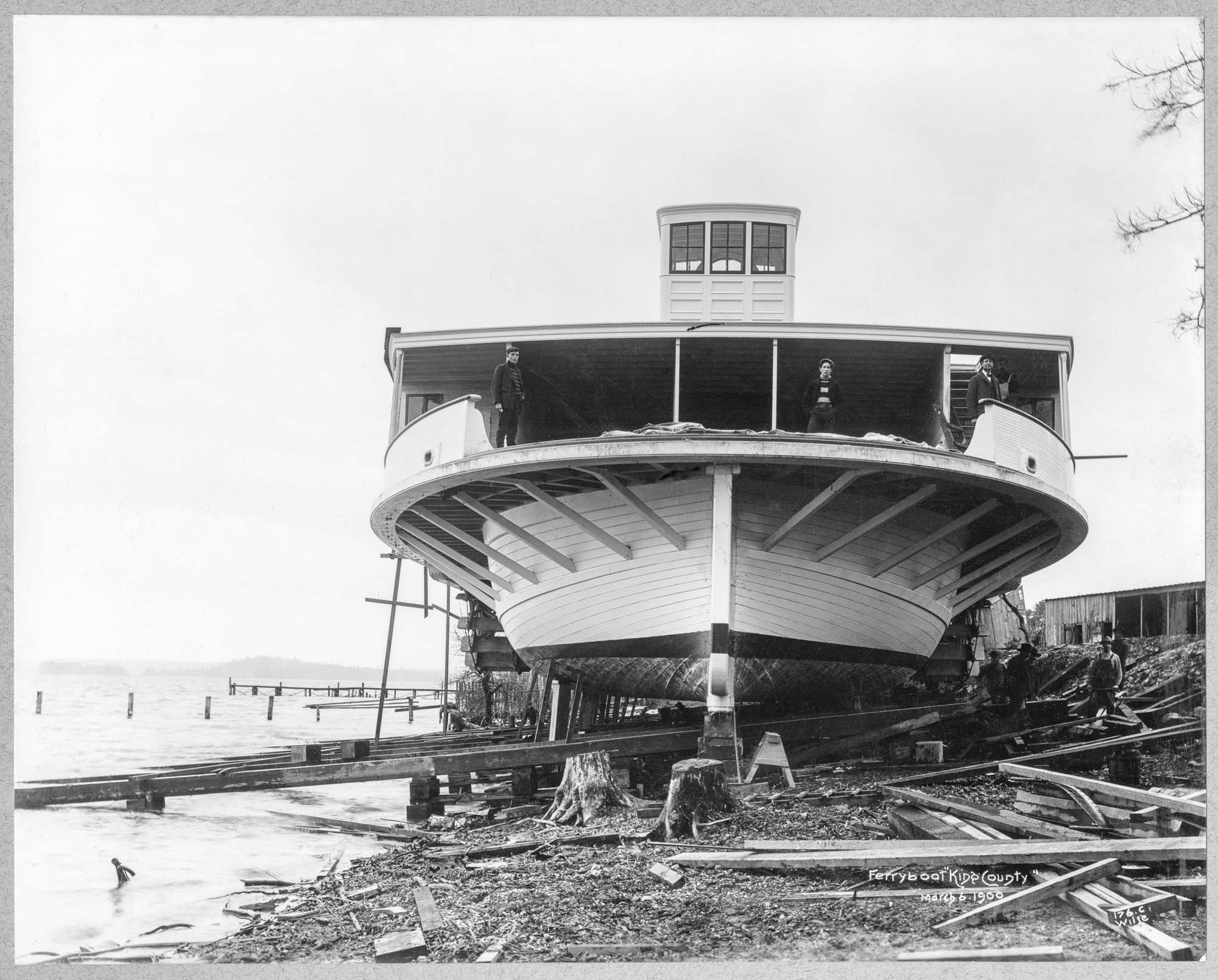 Image of Ferry 