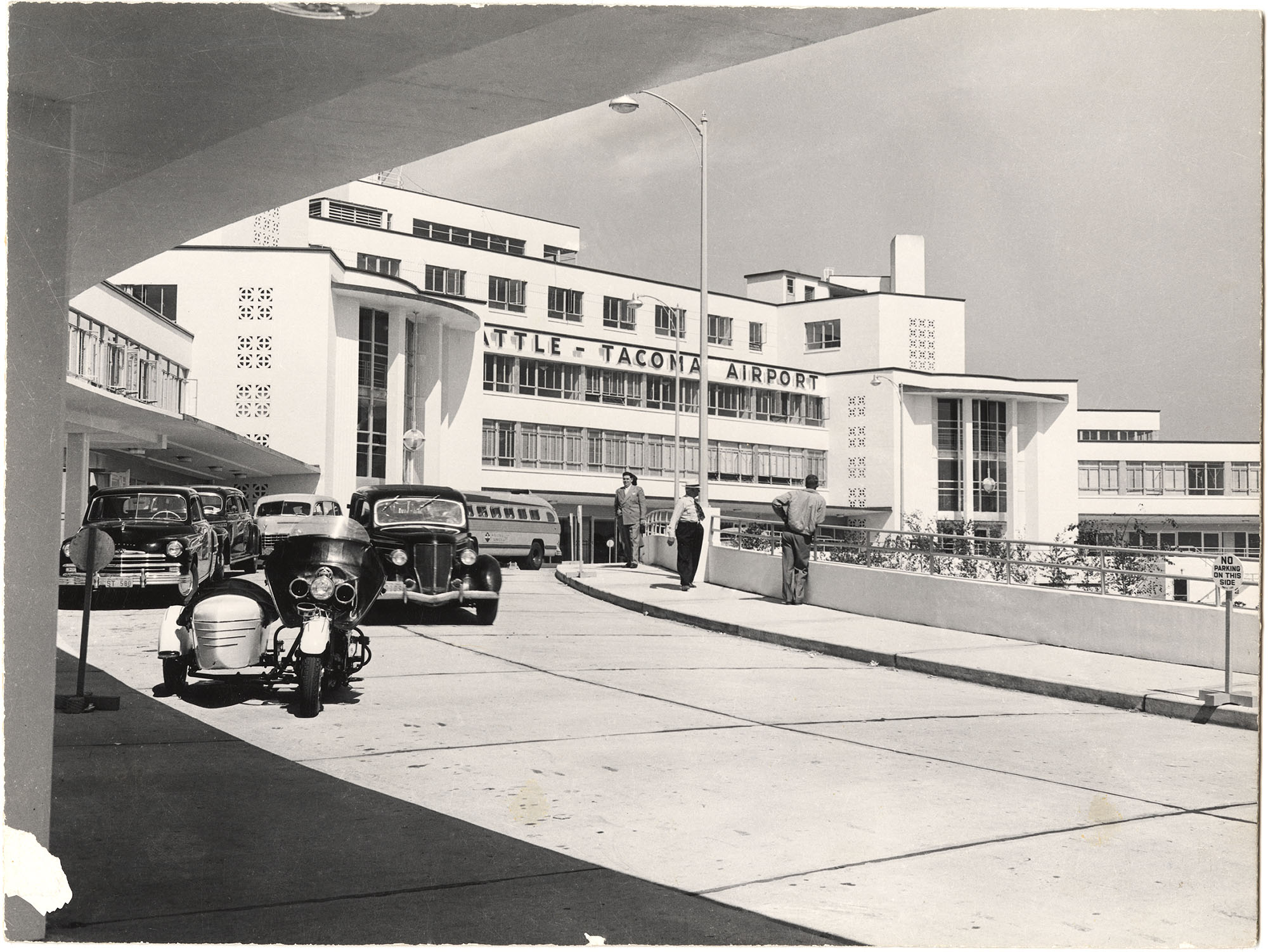 Image of East face of Seattle-Tacoma International Airport, 1950