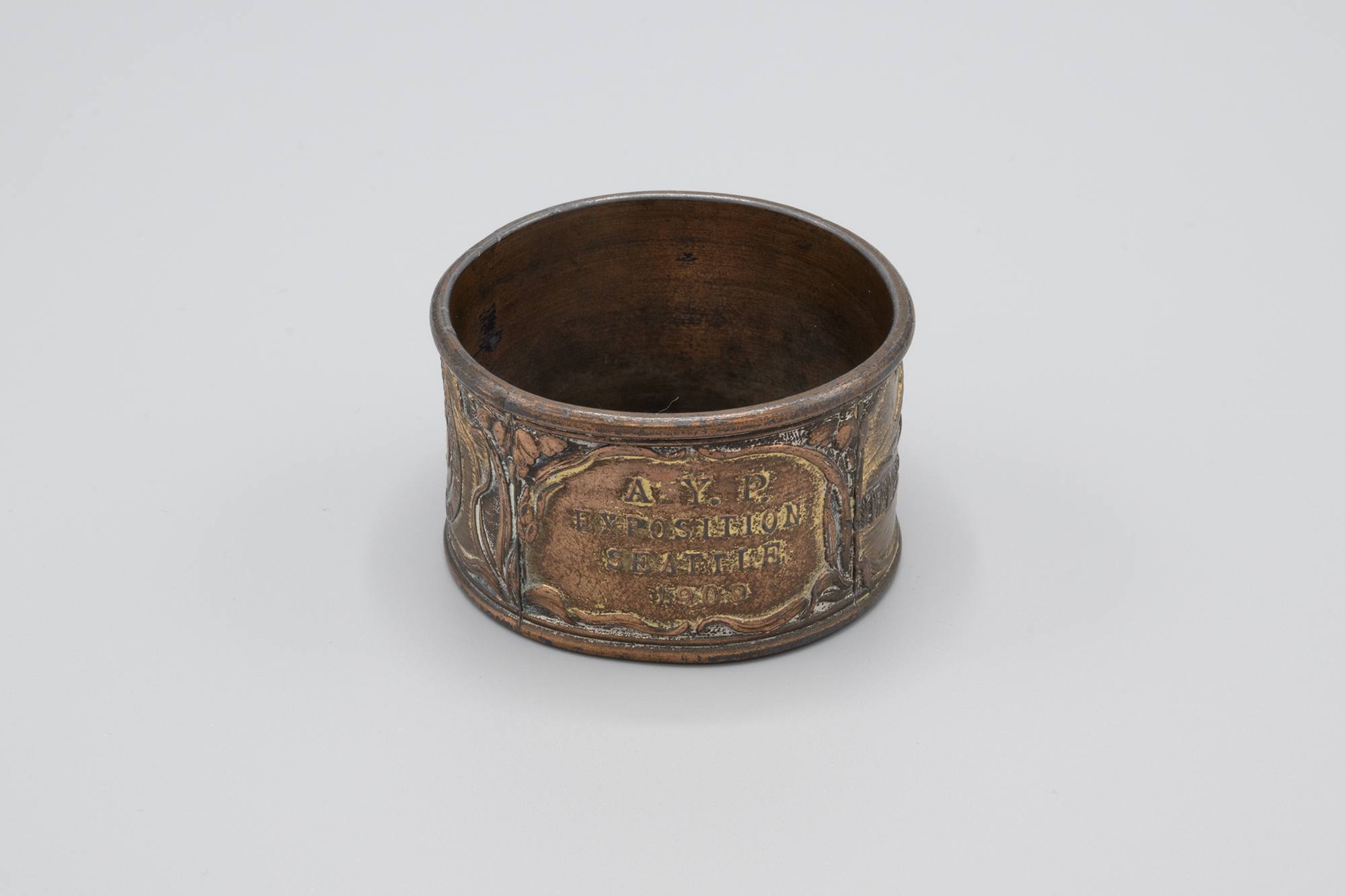Image of Napkin ring commemorating the Alaska-Yukon-Pacific Exposition (AYPE), 1909