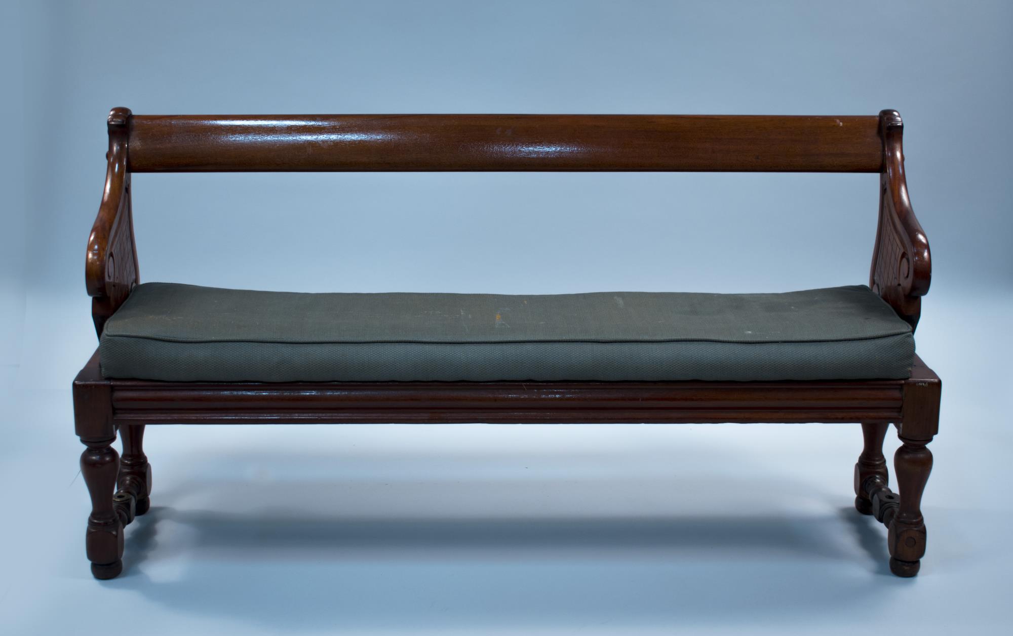 Image of Reversible bench used on a sailing ship, 1860-1890