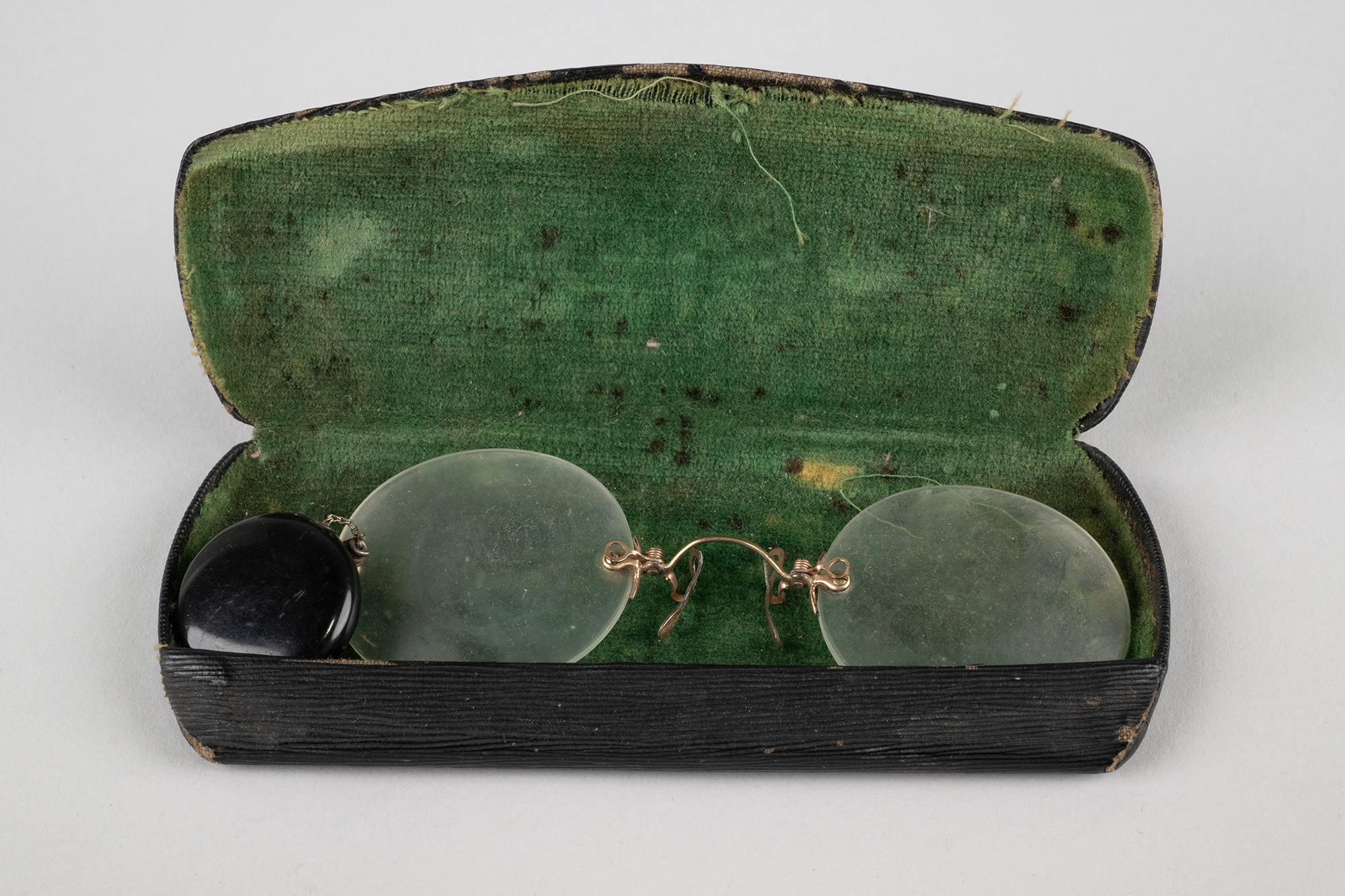 Image of Pair of pince-nez glasses from optometrist Ralph Martin Samuel, ca. 1920