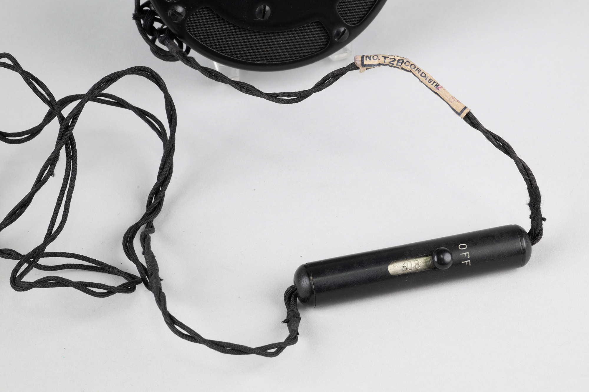 Image of Electric hearing aid, ca. 1925