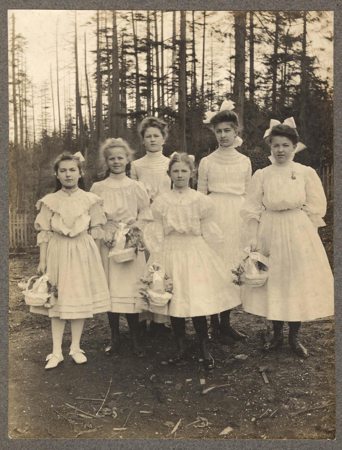 Image of Flower girls at Port Blakely, June 18, 1906