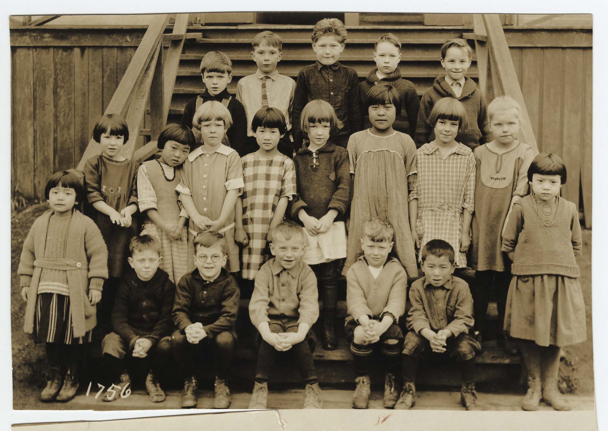 Image of Group of schoolchildren at Port Blakely, 1925