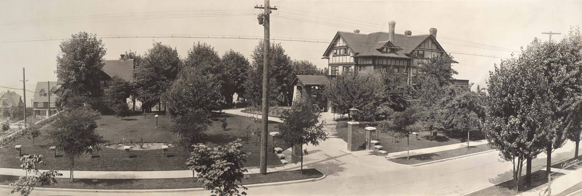 Image of Horace C. Henry residence, Seattle, circa 1908