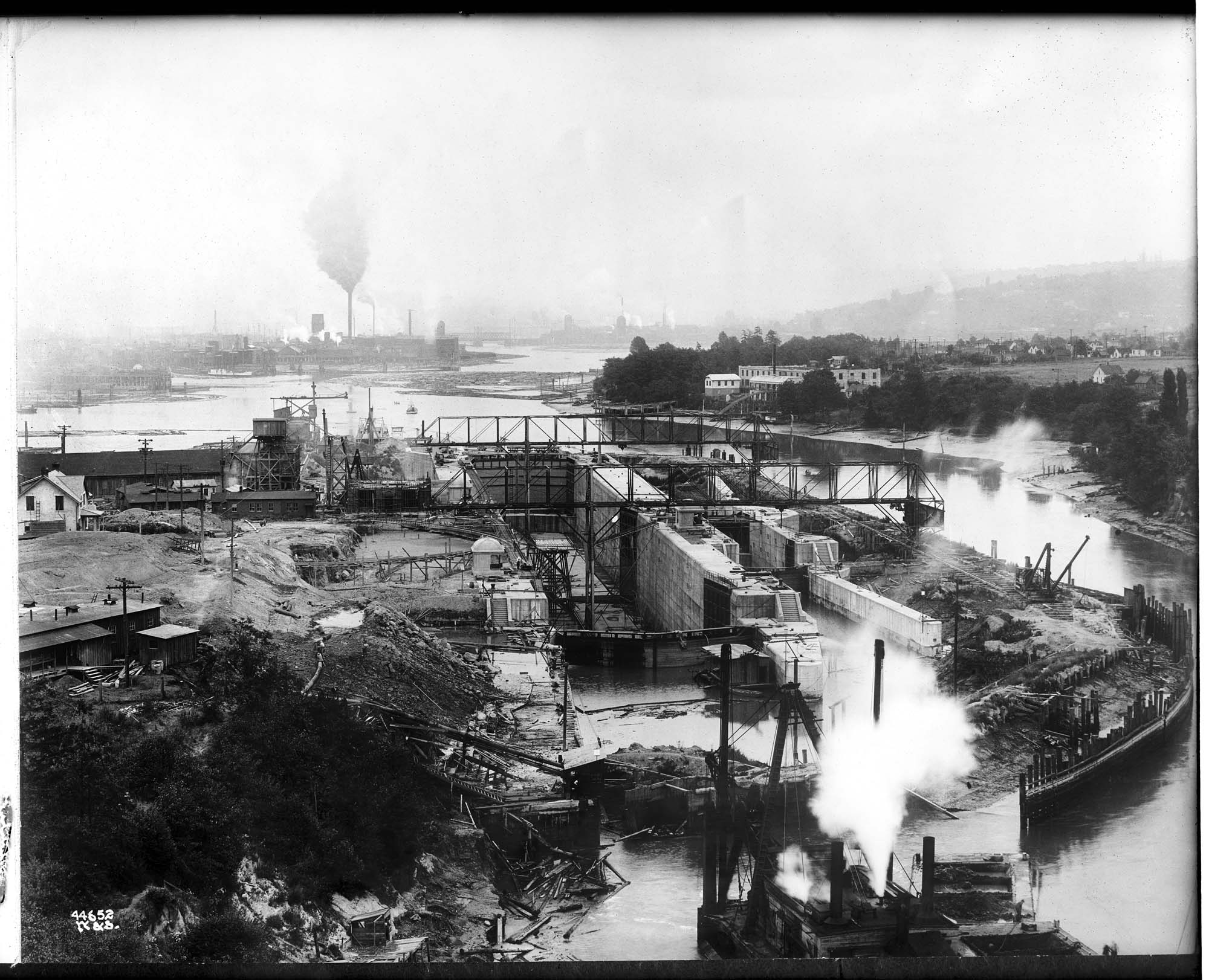 Image of Ship canal locks under construction, 1915