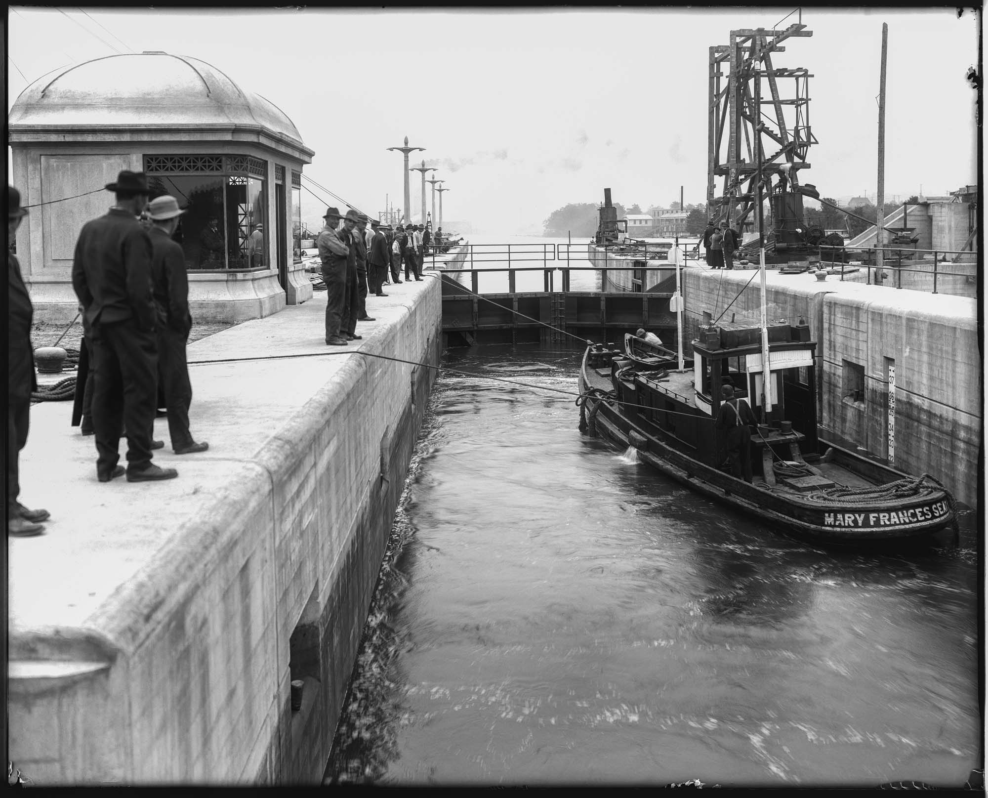 Image of Ballard locks under construction, Seattle, 1916
