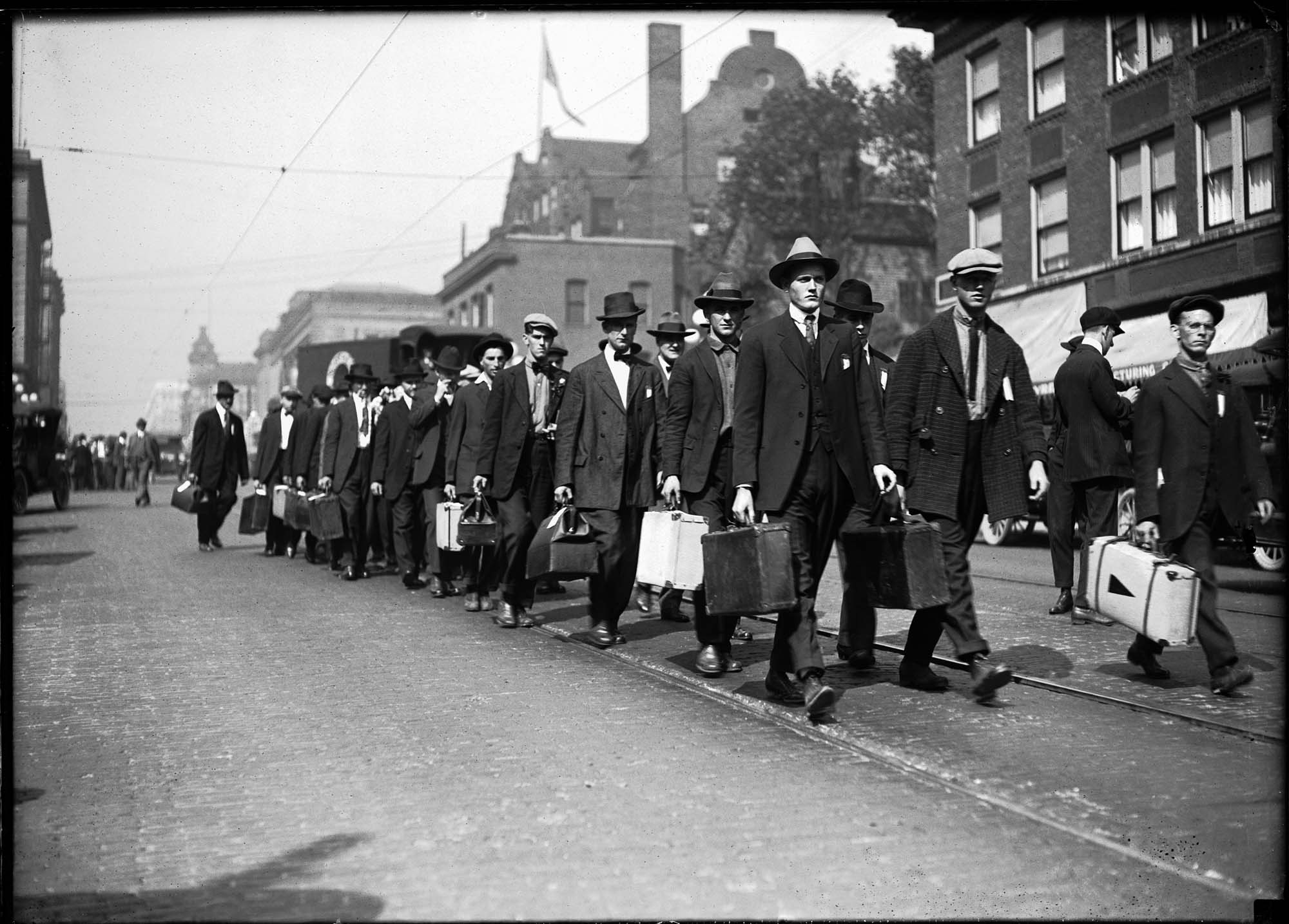 Image of Parade of draft men, September 20, 1917
