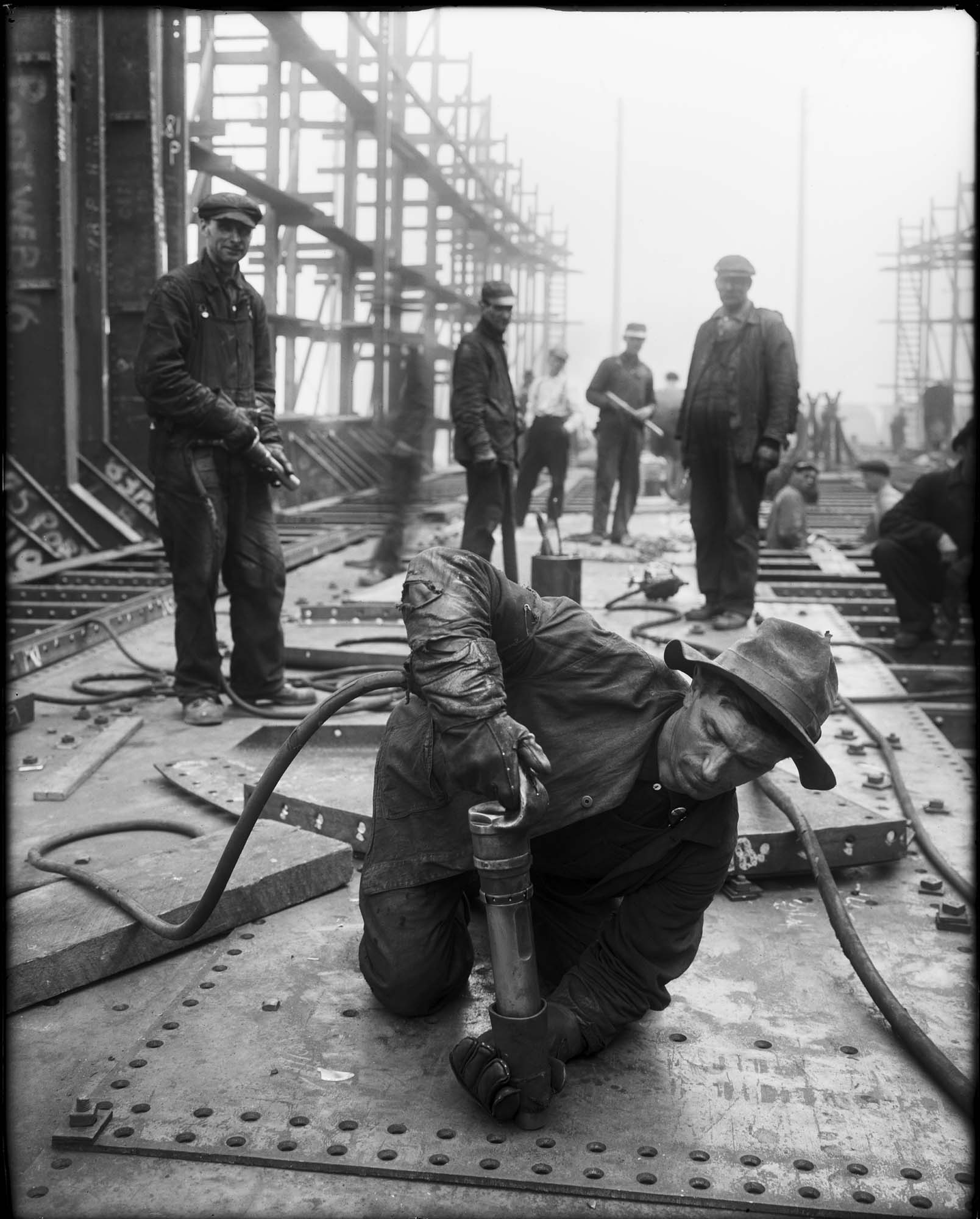 Image of Shipyard riveter, September 1917