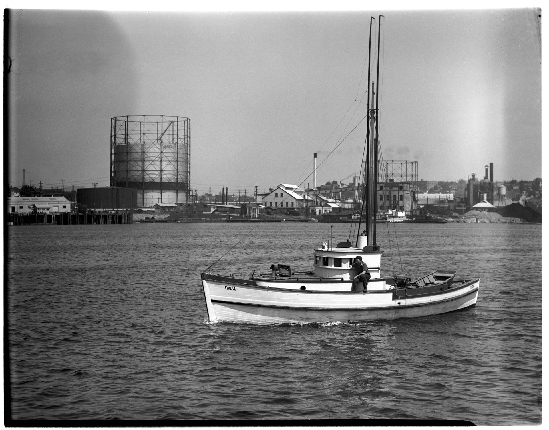 Image of Boat Enda on Lake Union, Seattle, June 11, 1938