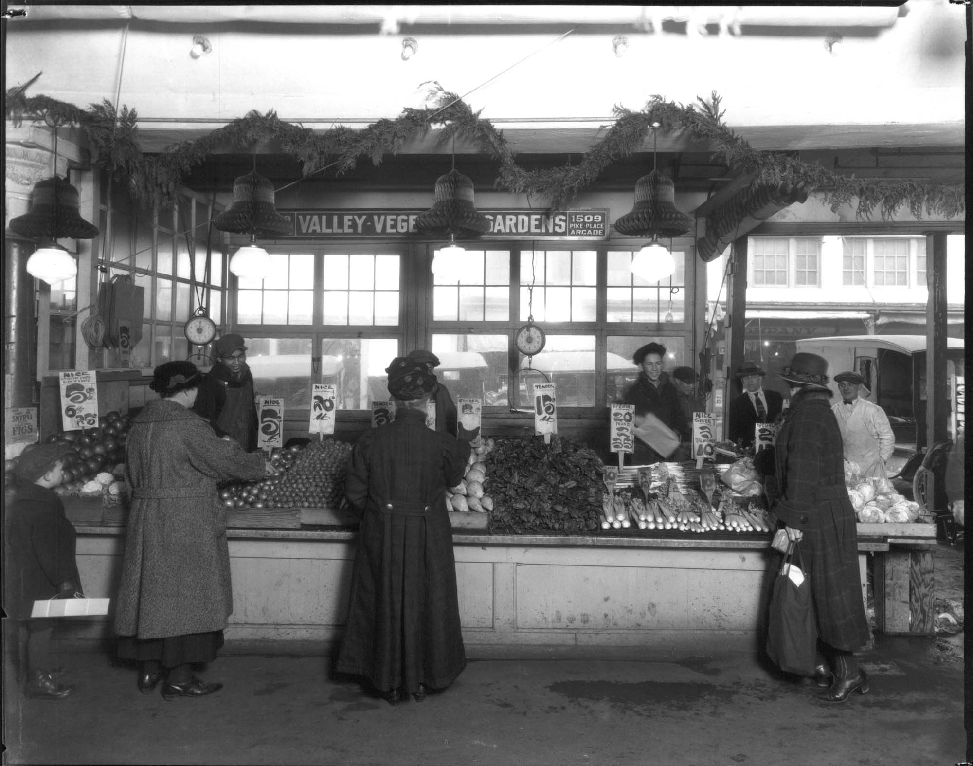 Image of Valley Vegetable Gardens stall at Pike Place Market, Seattle, circa 1928
