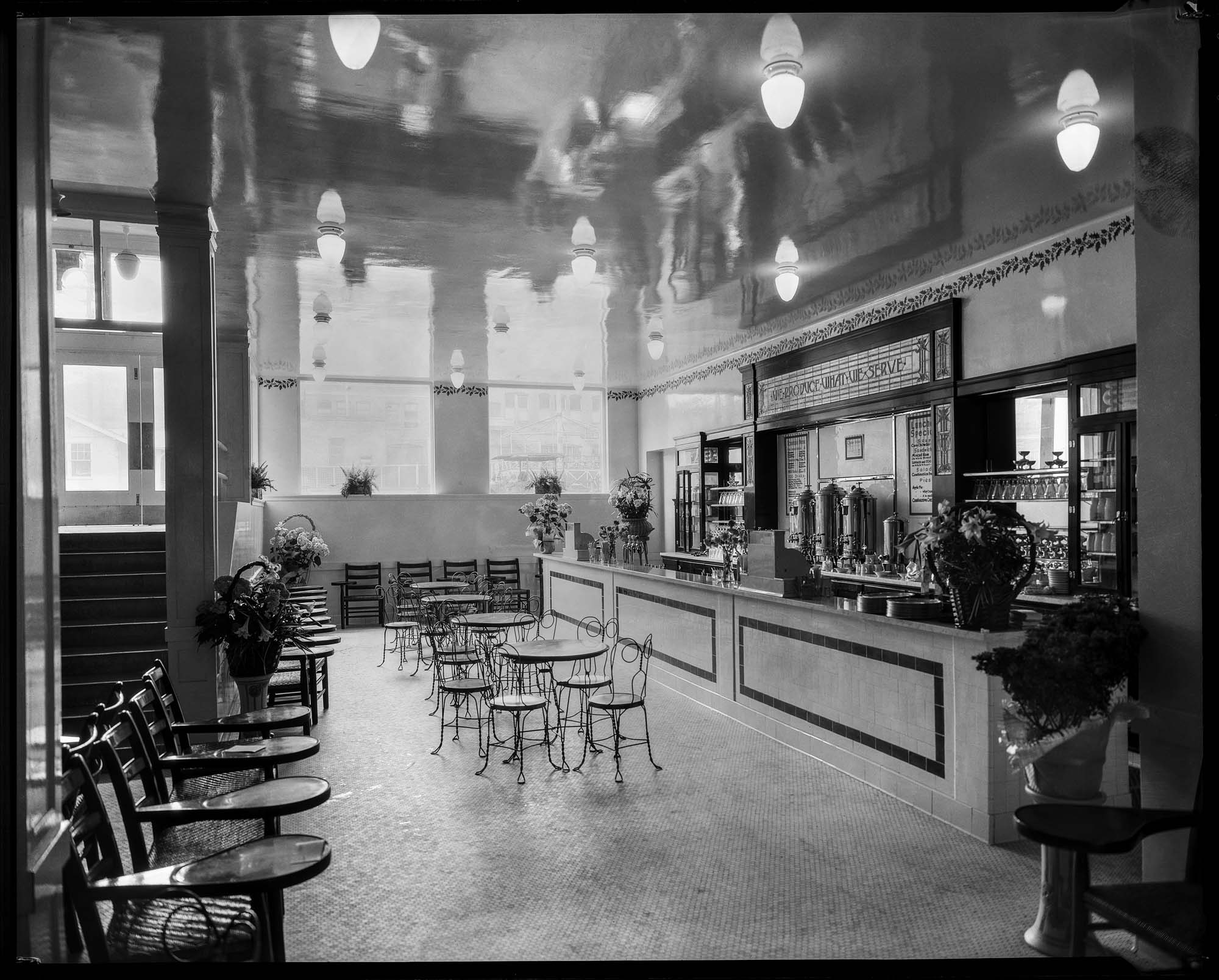 Image of Hollywood Fountain, circa 1920