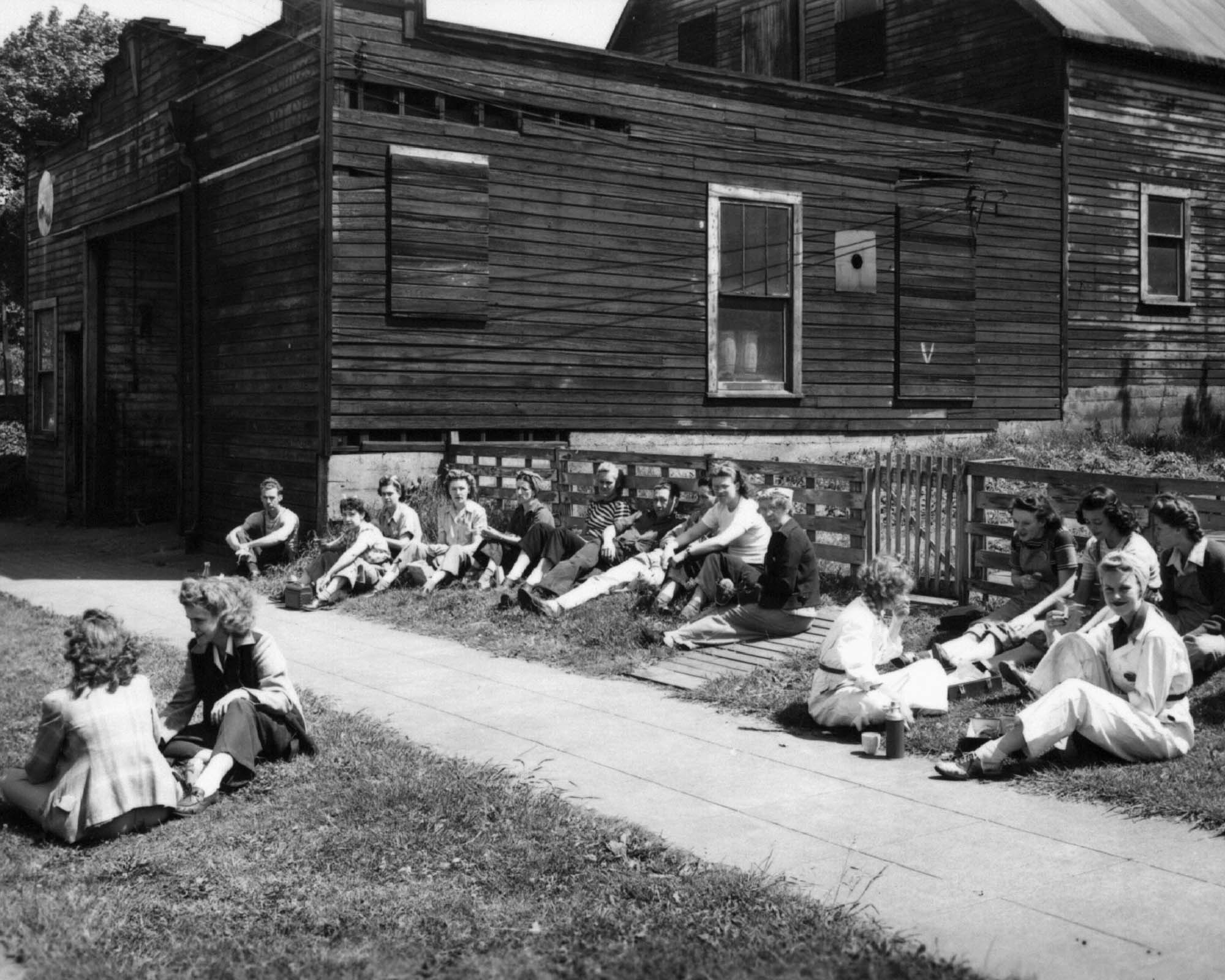 Image of Kenworth employees at lunch break, Seattle, June 15, 1944