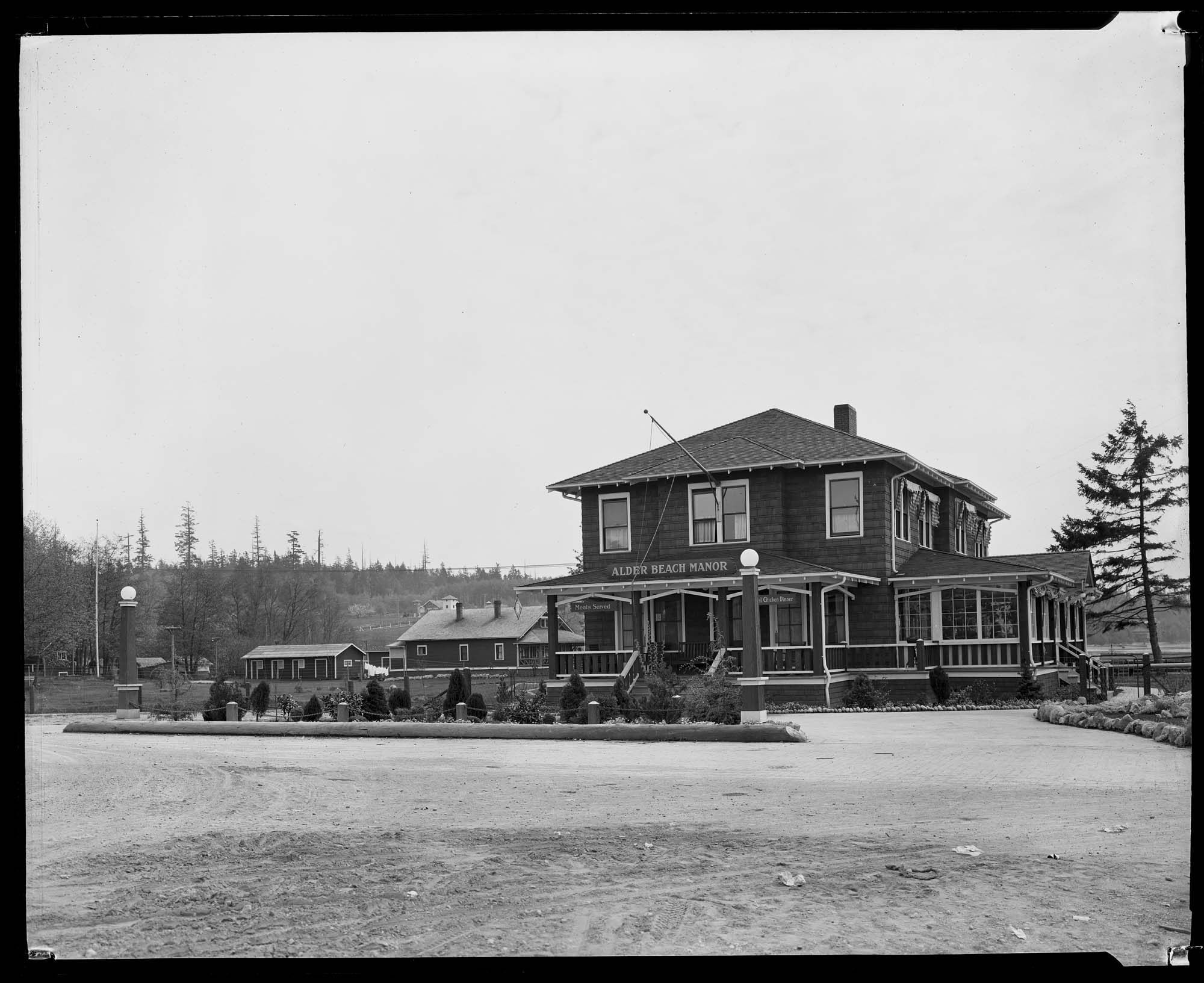 Image of Alder Beach Manor, April 22, 1925