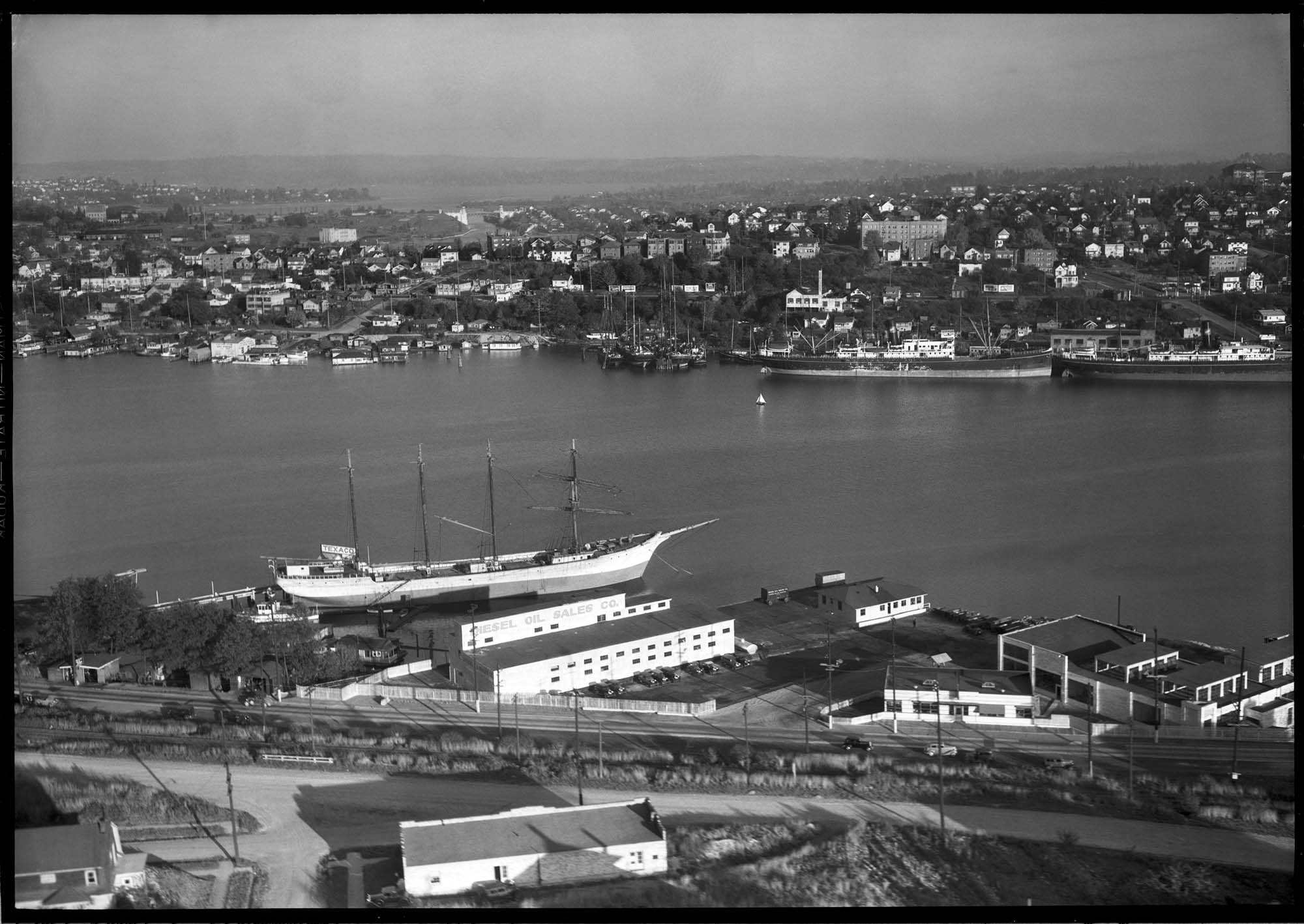 Image of Aerial of Lake Union looking east, Seattle, September 14, 1934
