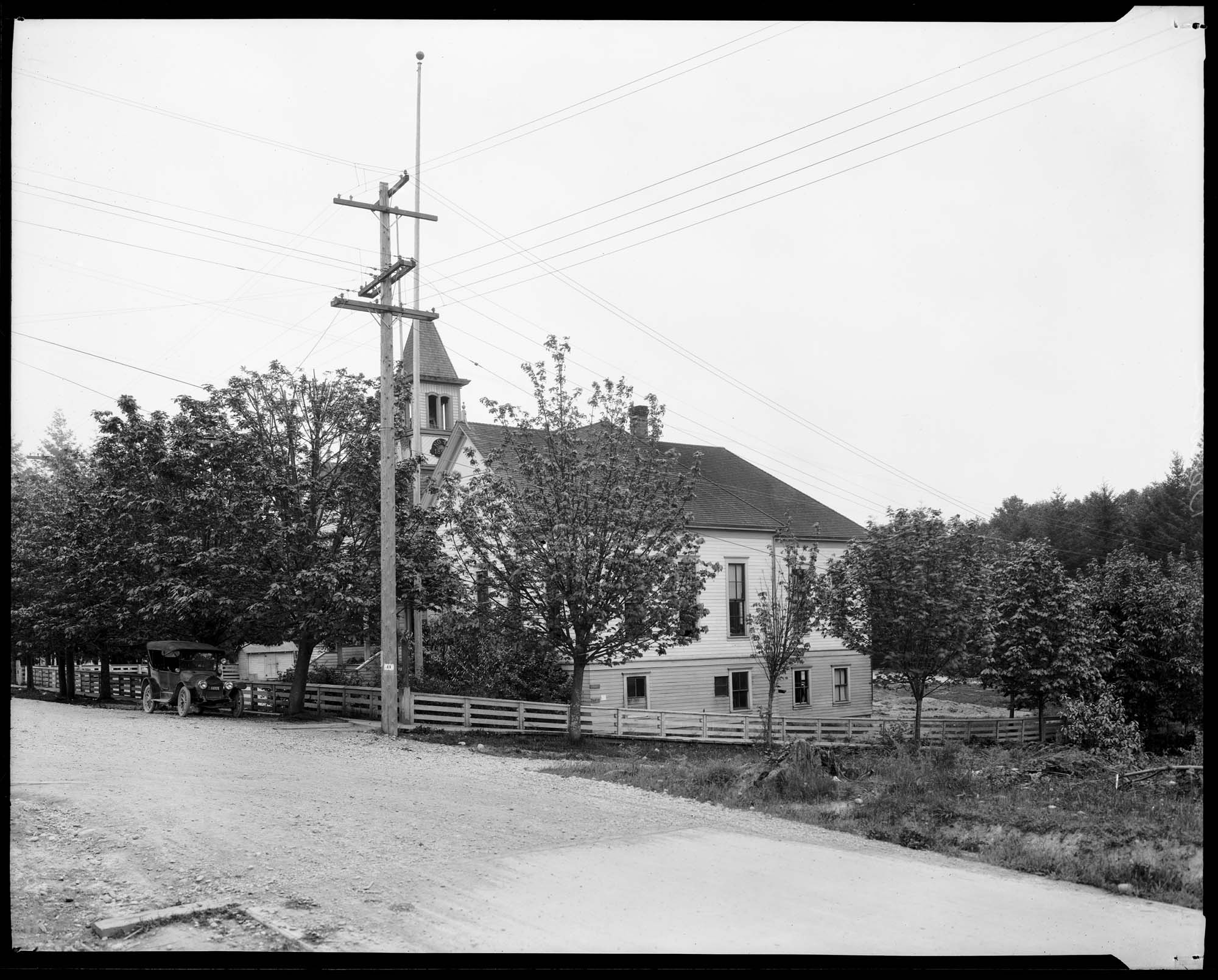 Image of Main Street School, Bellevue, Washington, circa 1920