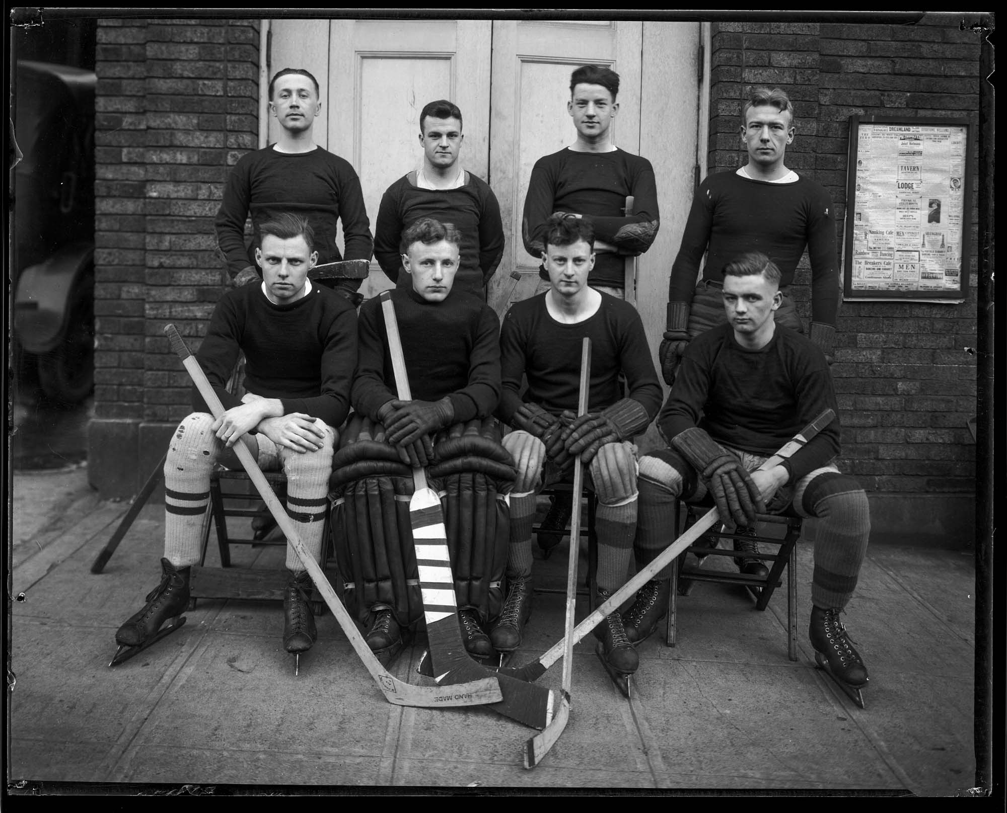 Image of Ice hockey team from the University of Washington, circa 1921