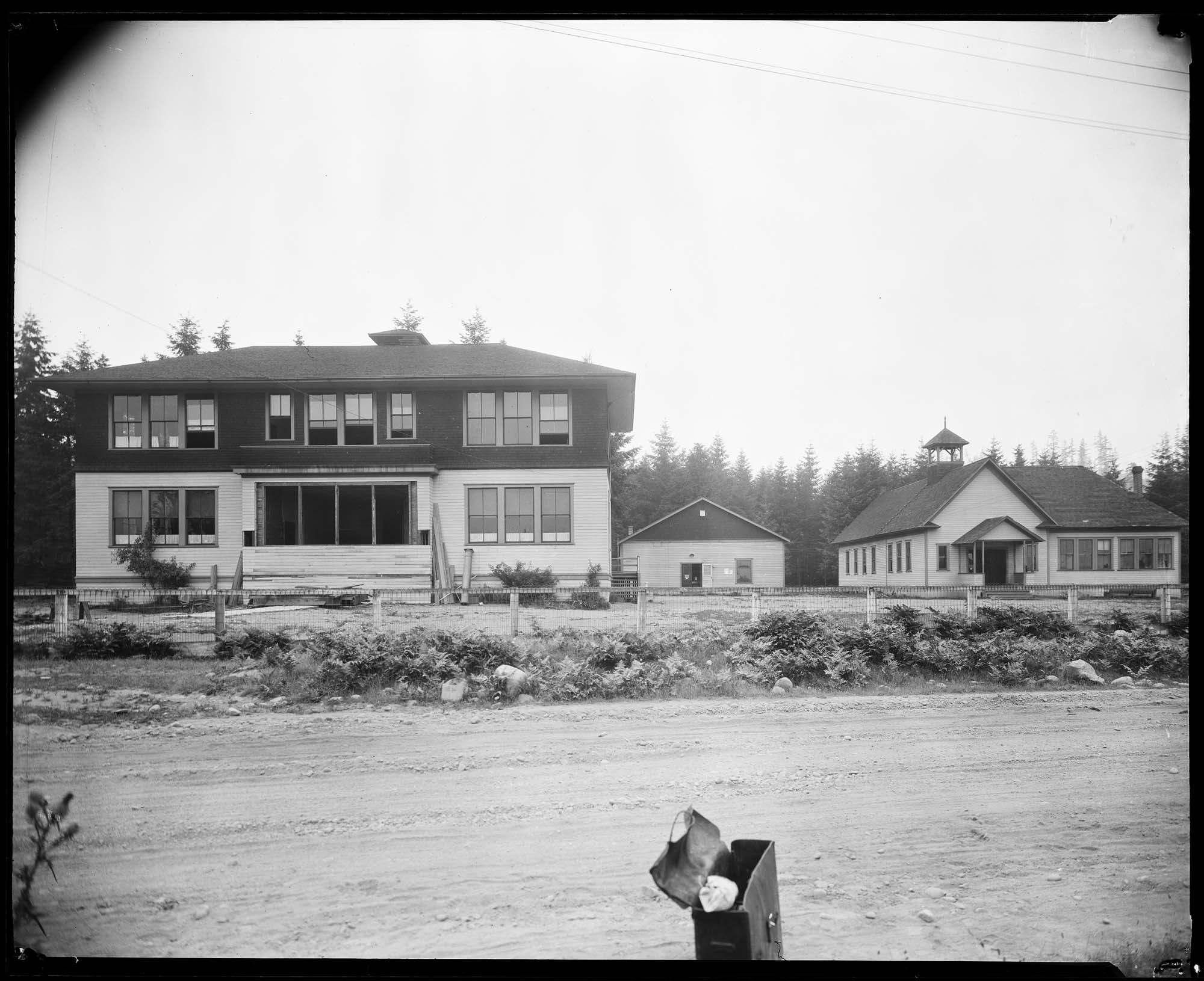 Image of Redmond School, circa 1920