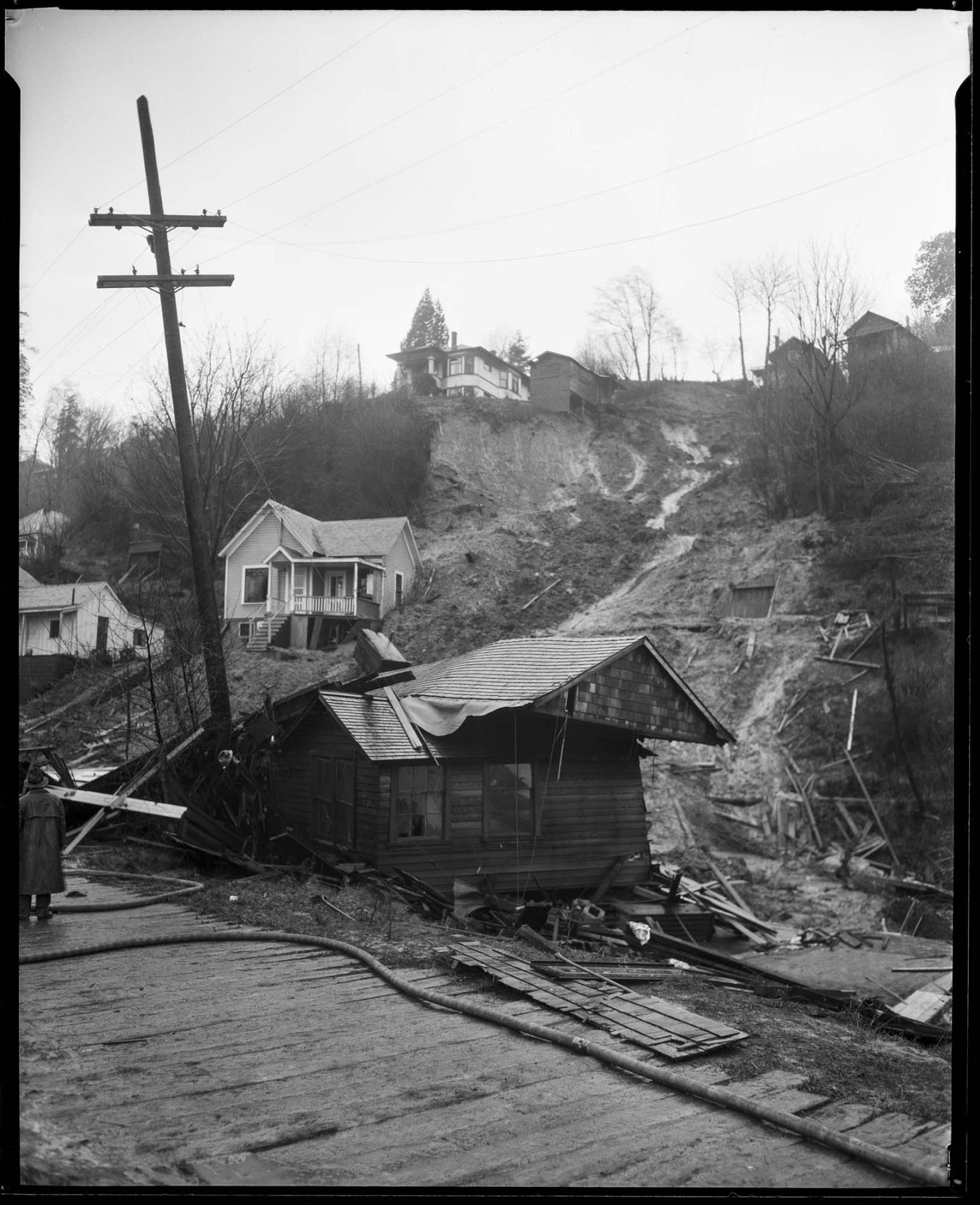 Image of Landslide in West Seattle, December 12, 1921