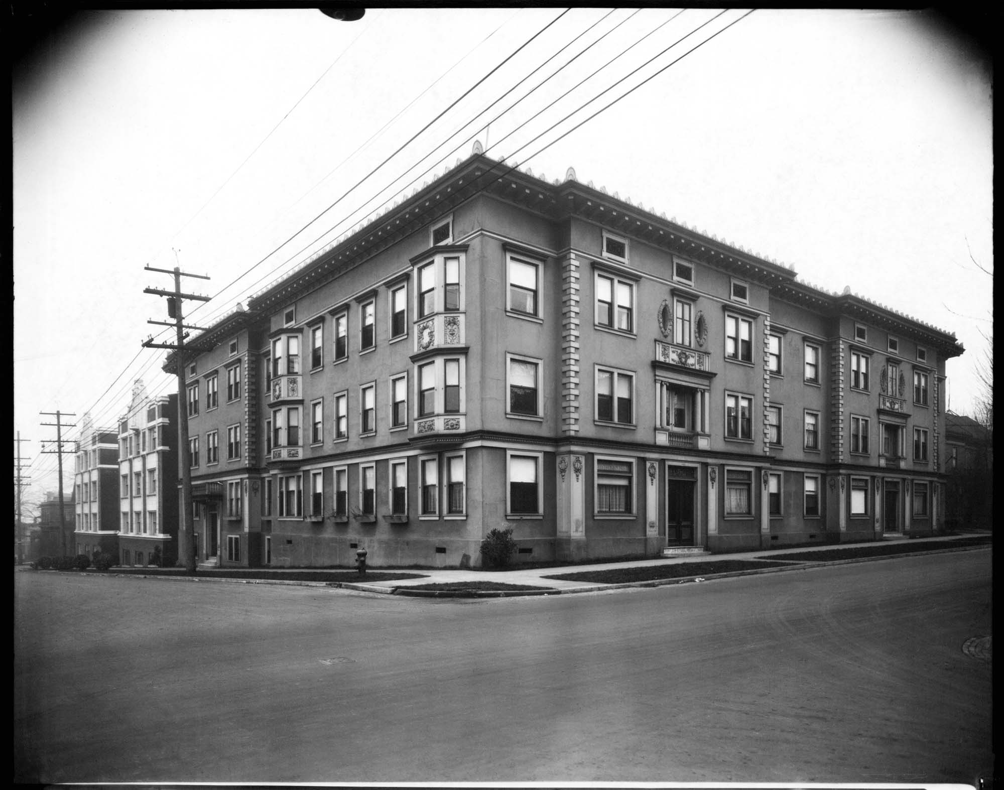 Image of St. Paul Apartments, Seattle, circa 1920