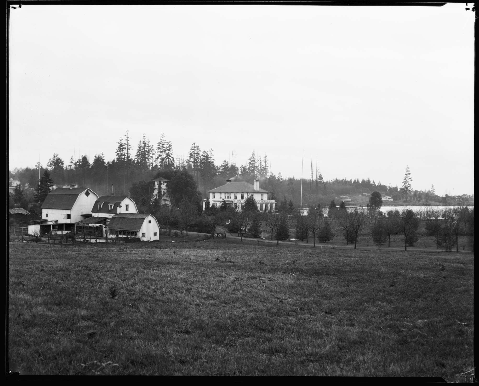 Image of Dykeman farm on Lake Burien, circa 1925