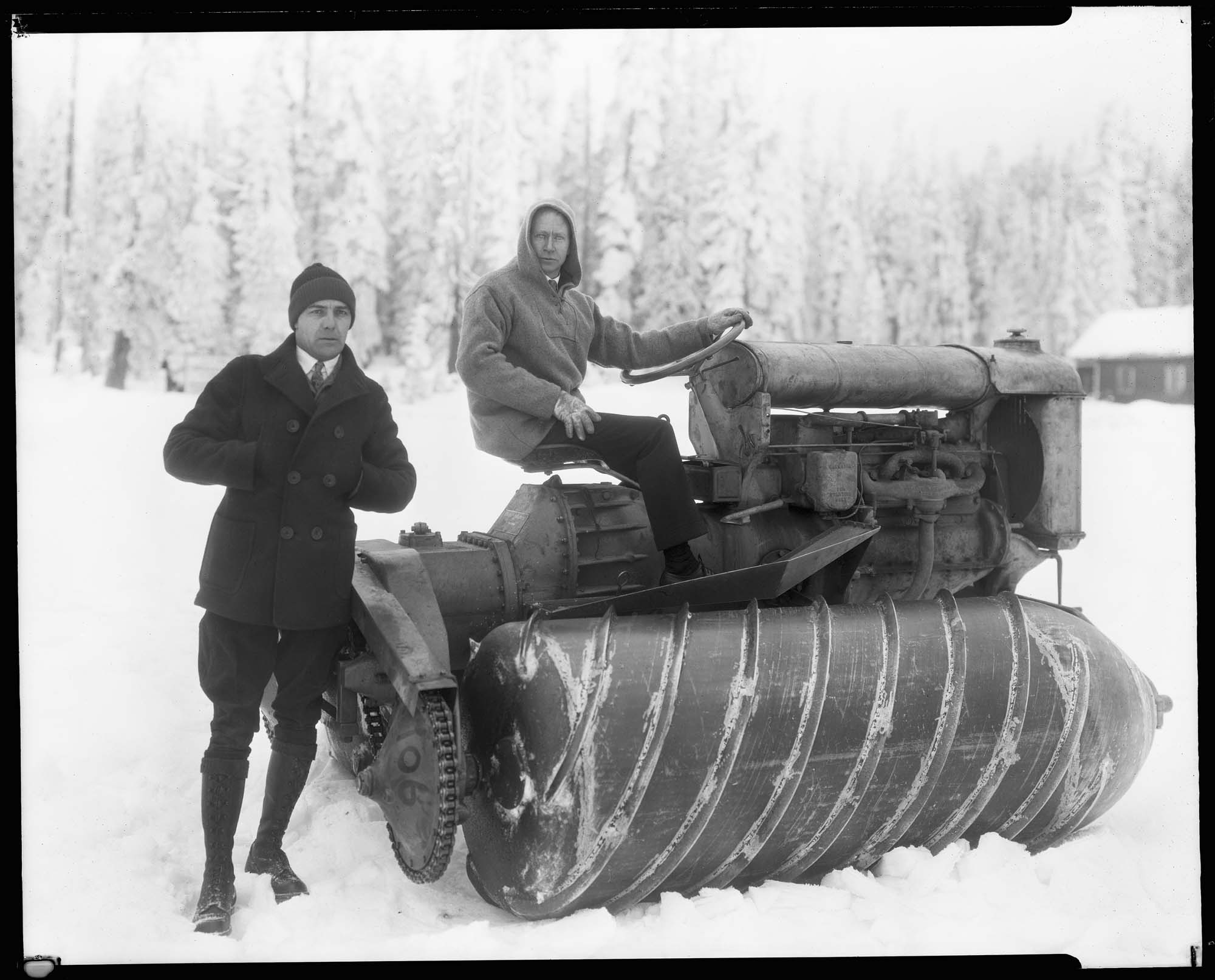 Image of Snow vehicle, circa 1926