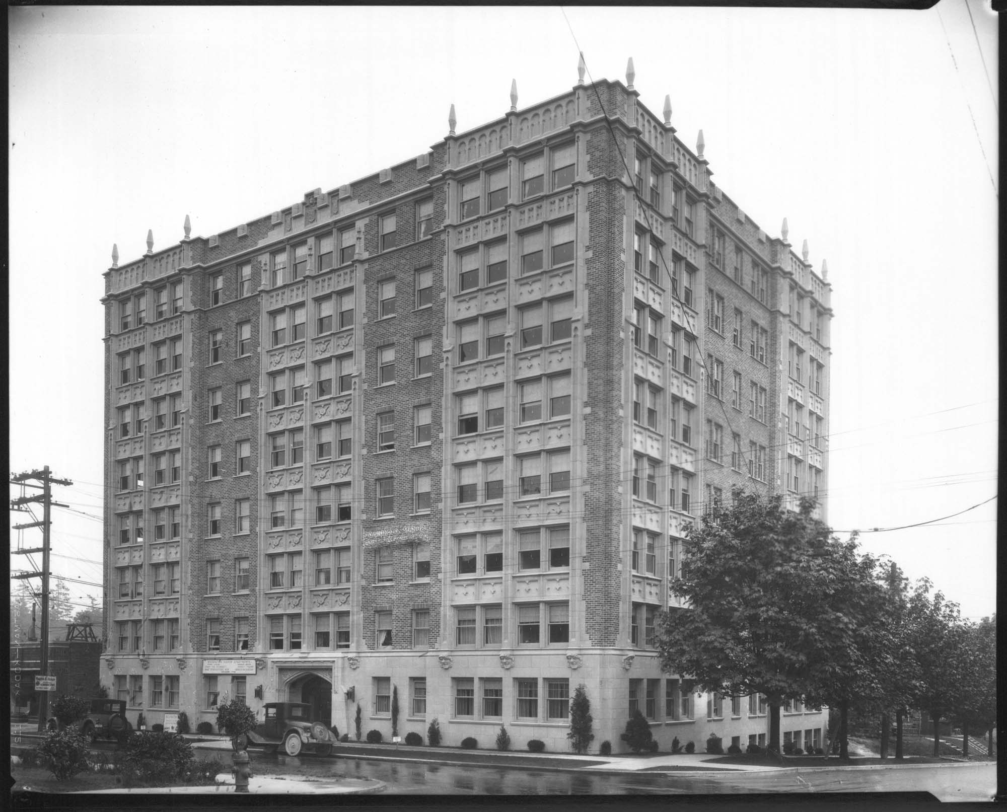 Image of Washington Manor Apartments, Seattle, circa 1926