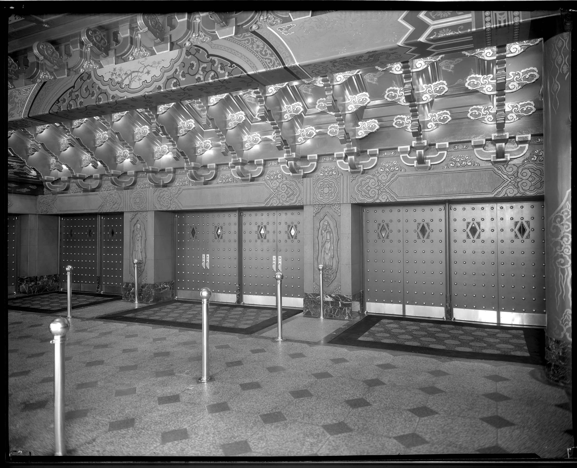 Image of Fifth Avenue Theatre entrance, September 1926