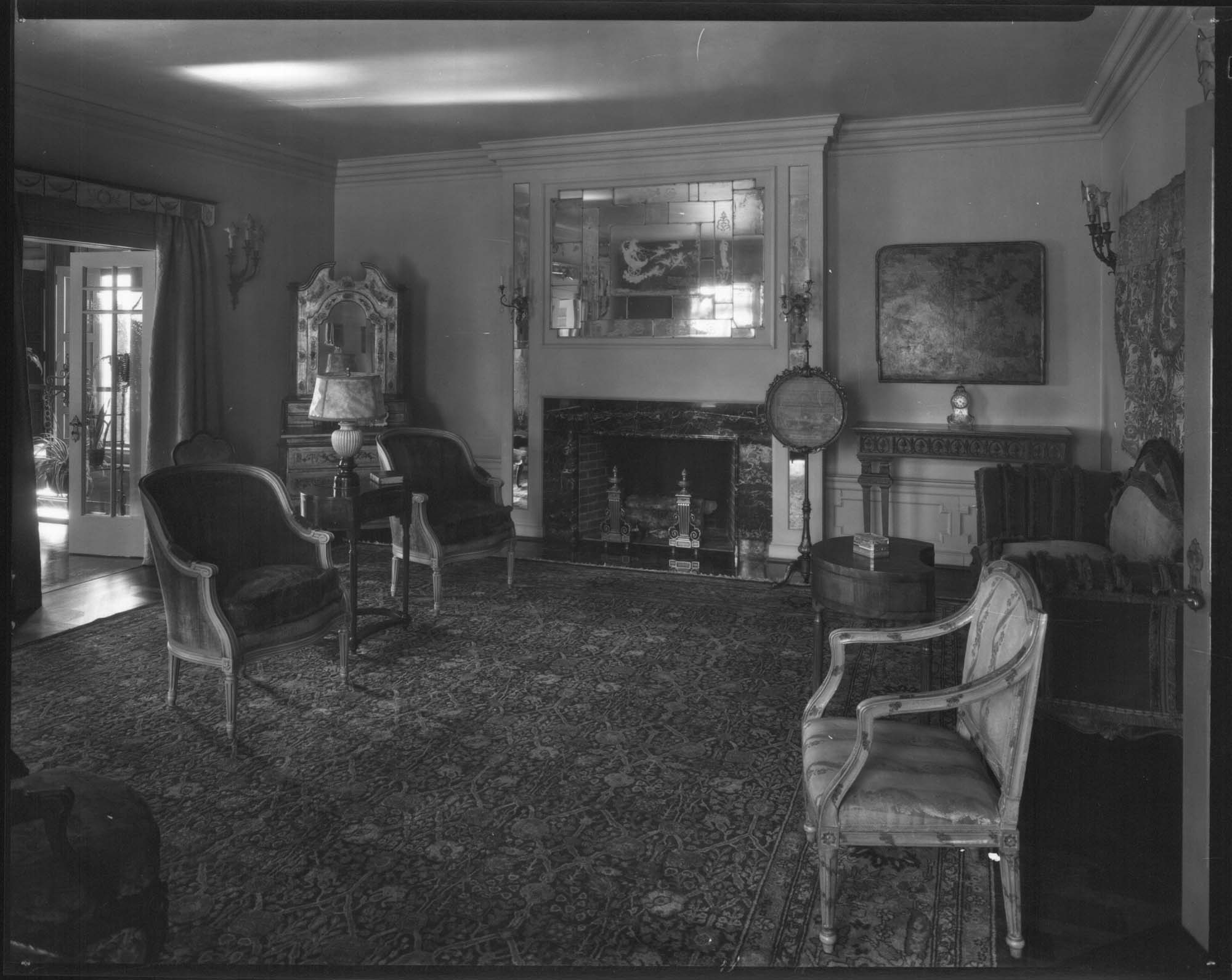 Image of Rhodes residence living room, Seattle, circa 1928