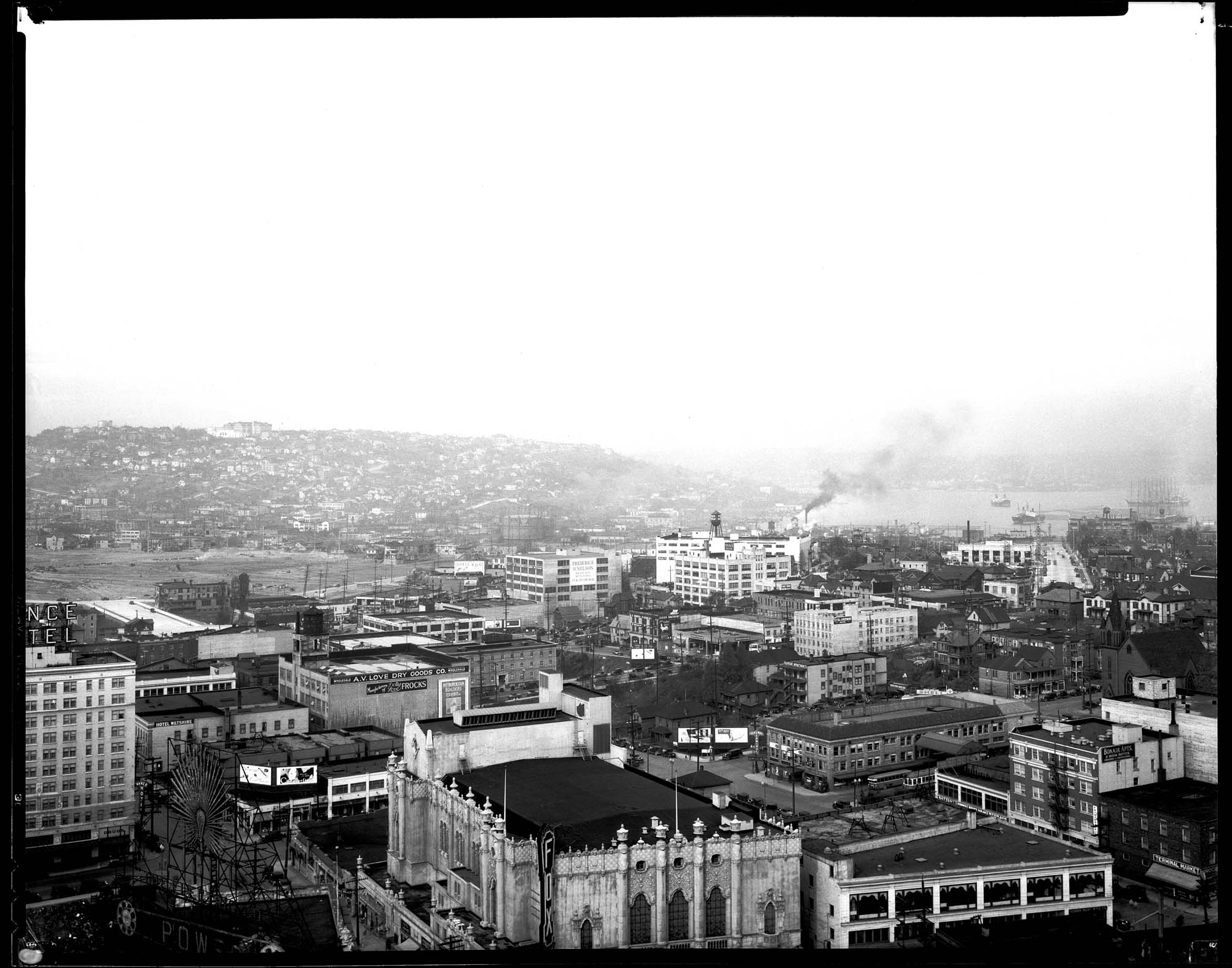 Image of Regraded land and new streets in the Denny Hill area, circa 1930