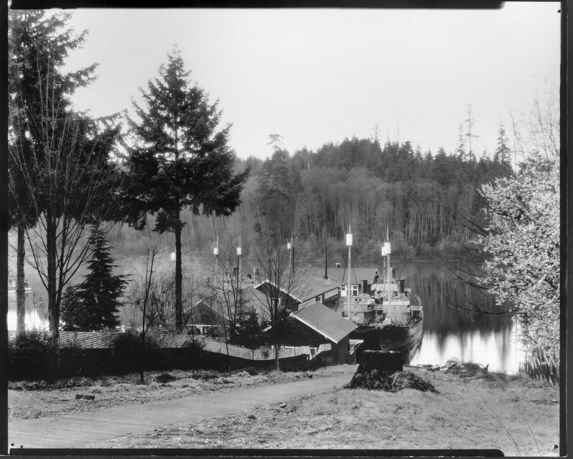 Image of Whaleboats at Bellevue, circa 1922