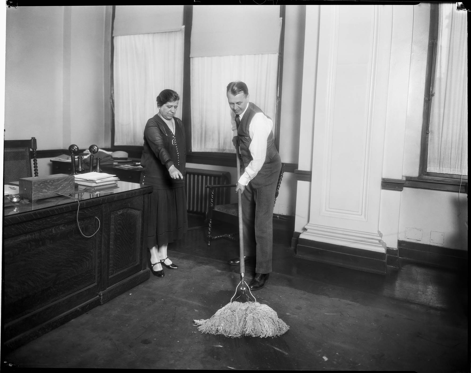 Image of Bertha Landes and Frank Edwards, Seattle, circa 1928