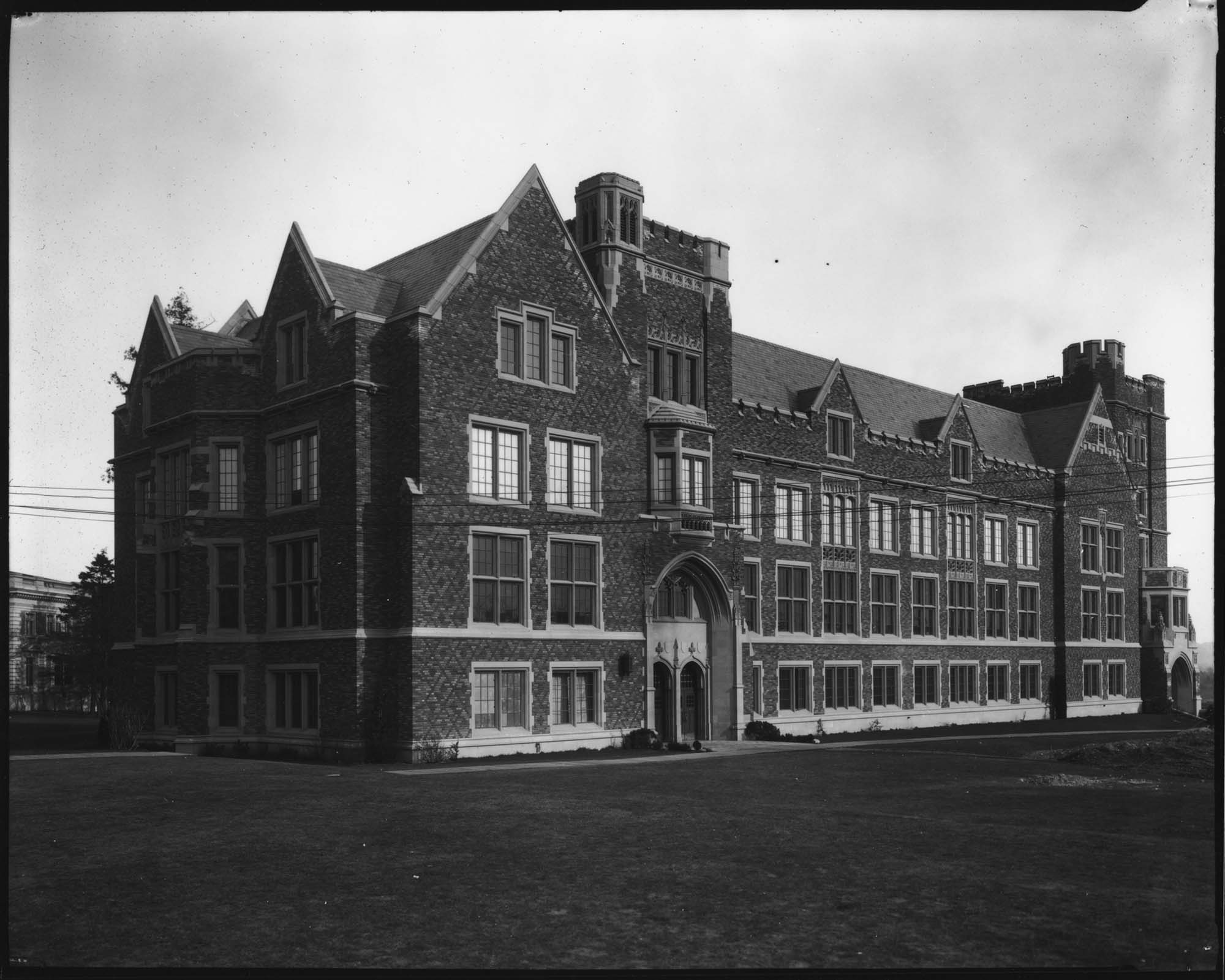Image of University of Washington Physics Hall, Seattle, circa 1930