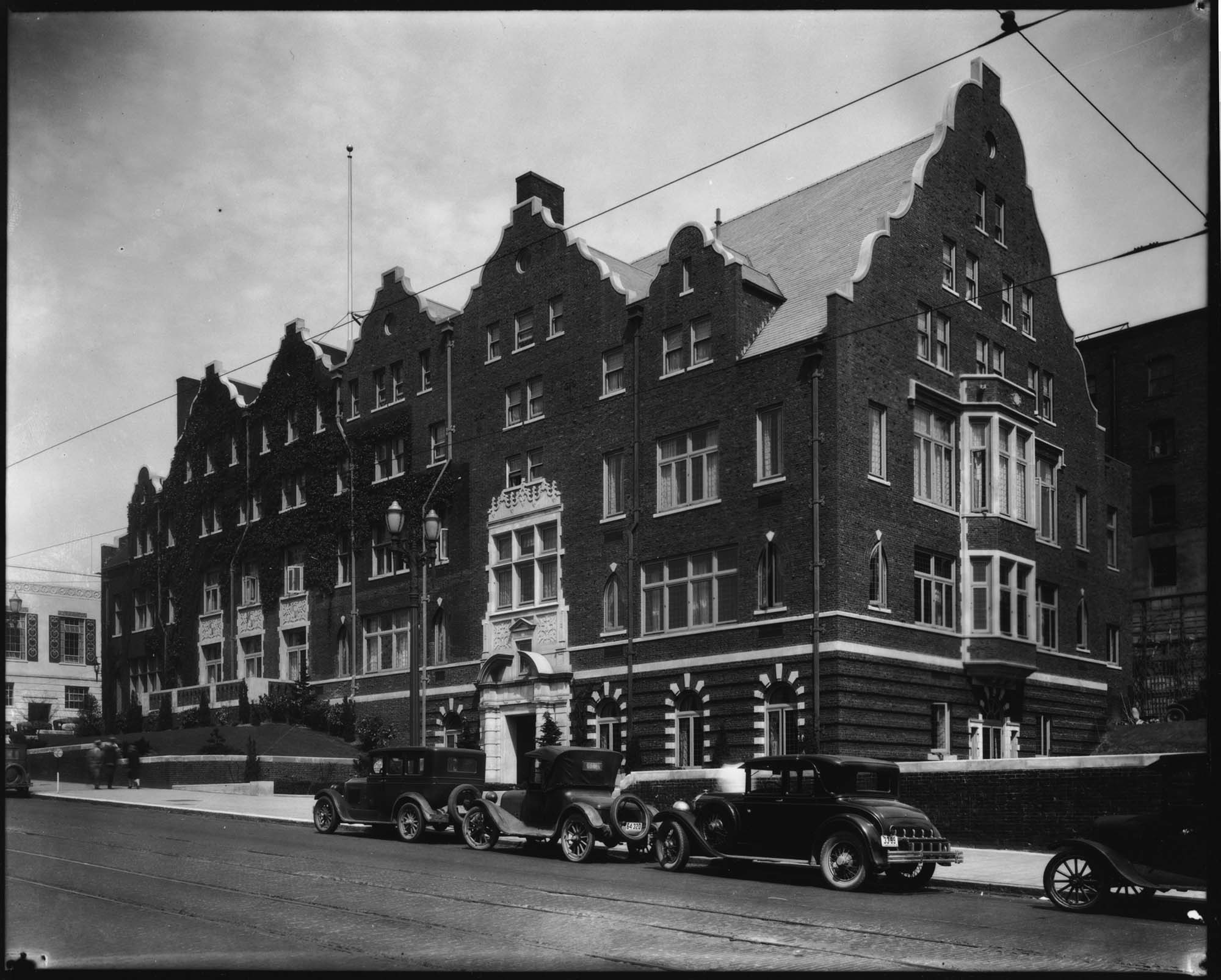 Image of Rainier Club, Seattle, circa 1930