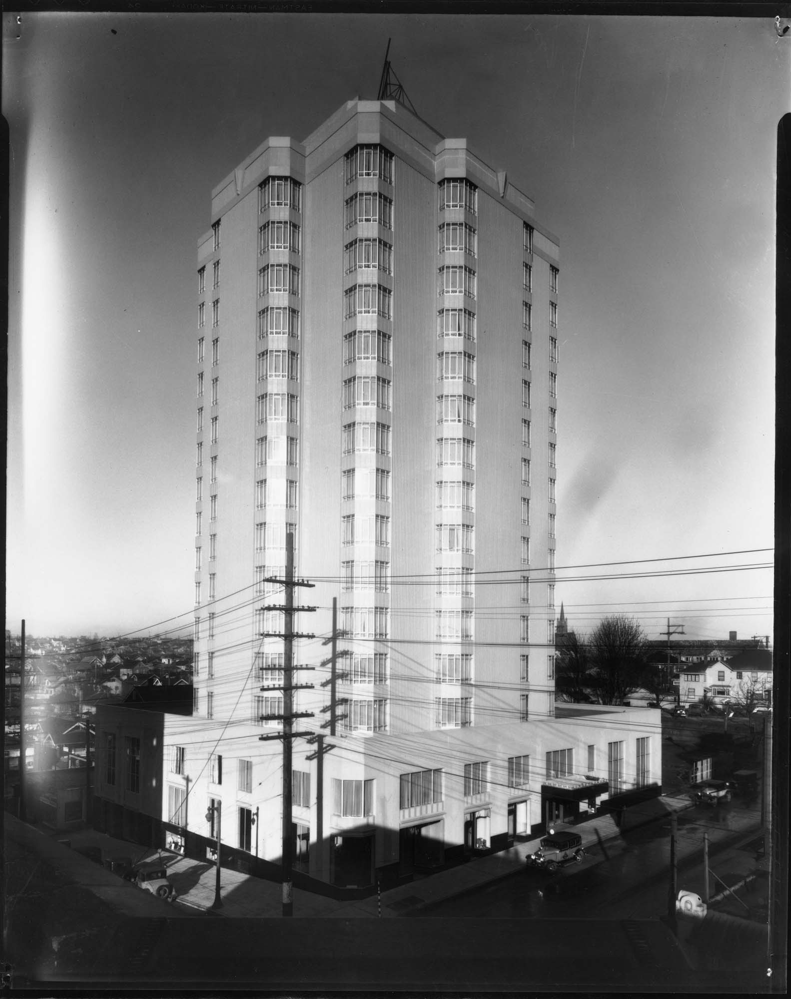Image of Edmond Meany Hotel, Seattle, November 20, 1931